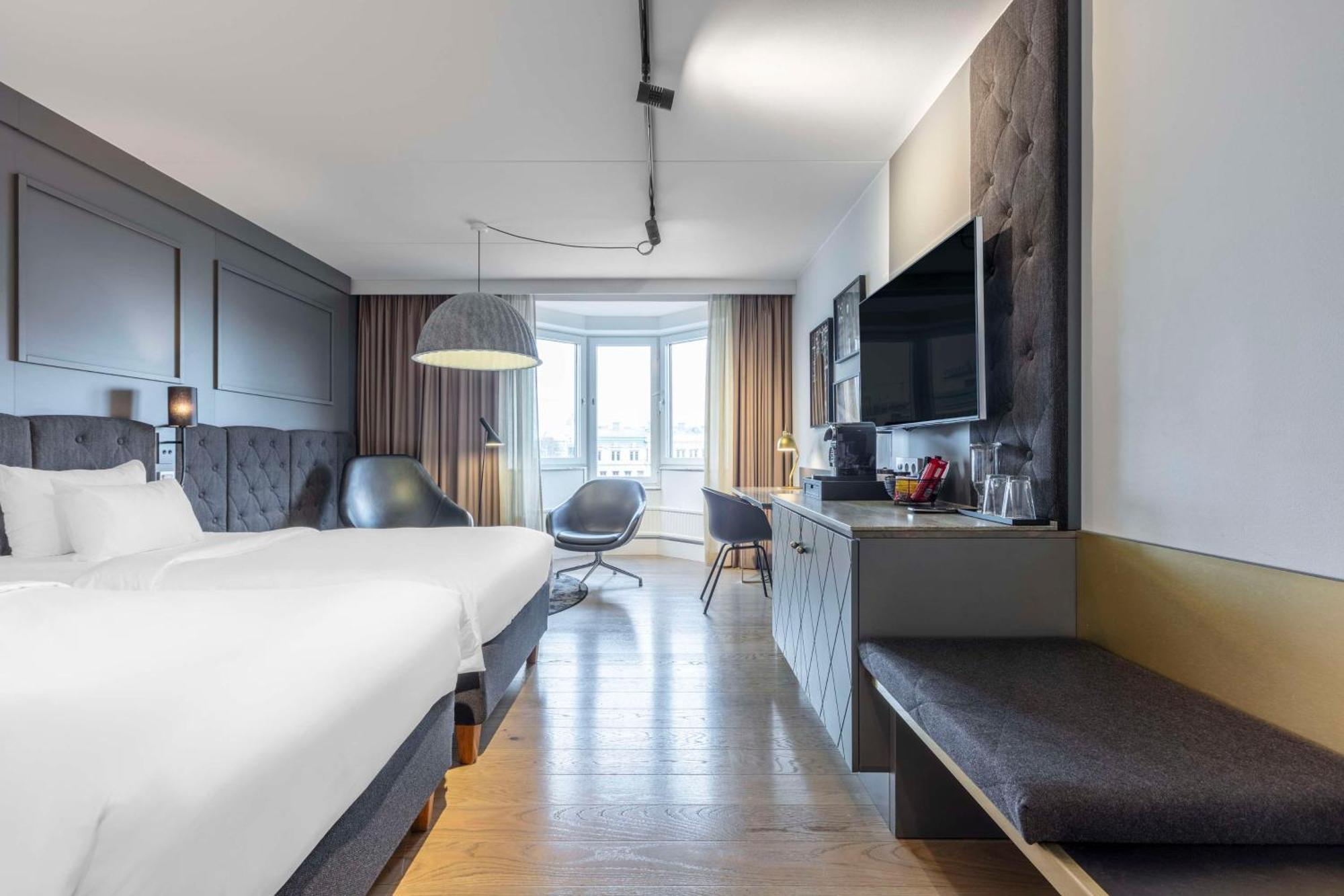 Habitación Executive con vistas a la plaza - para mayores de 25 años