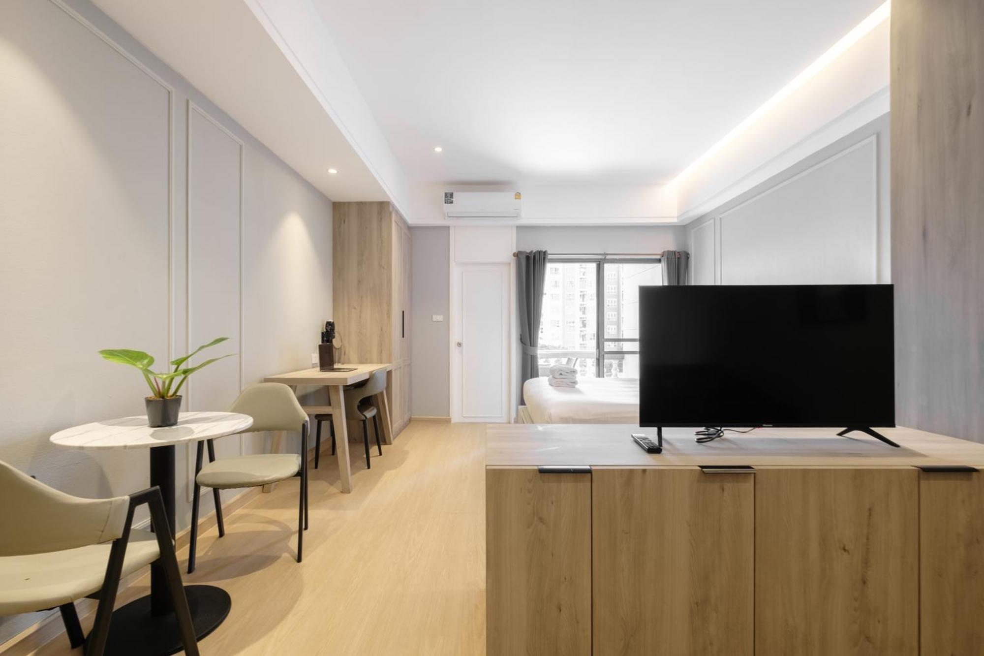 Premium Studio