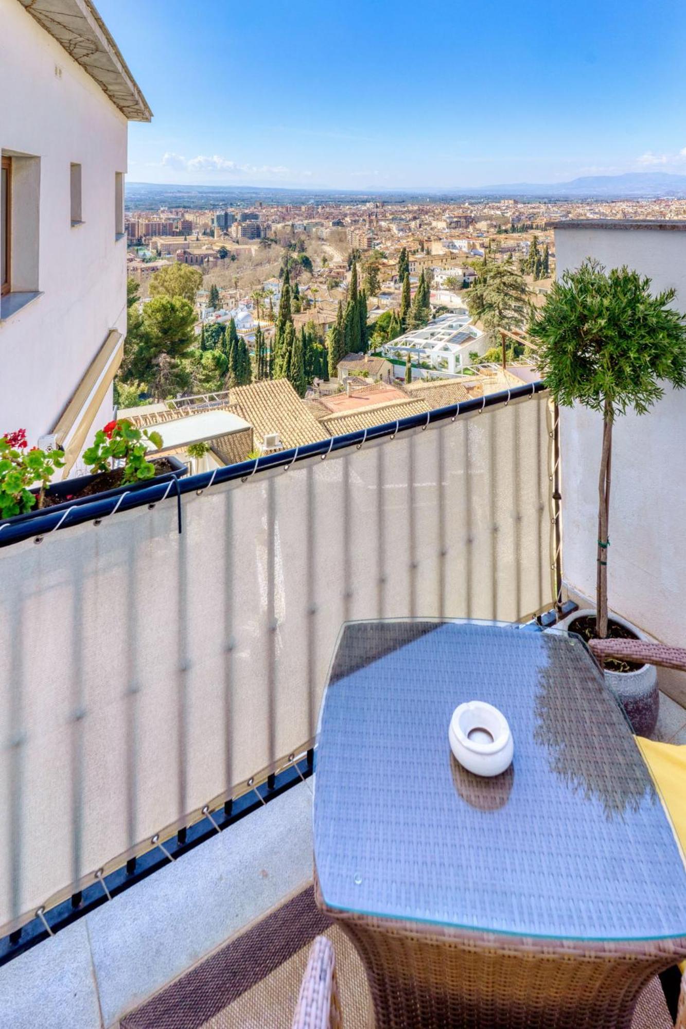 Triple Room City View