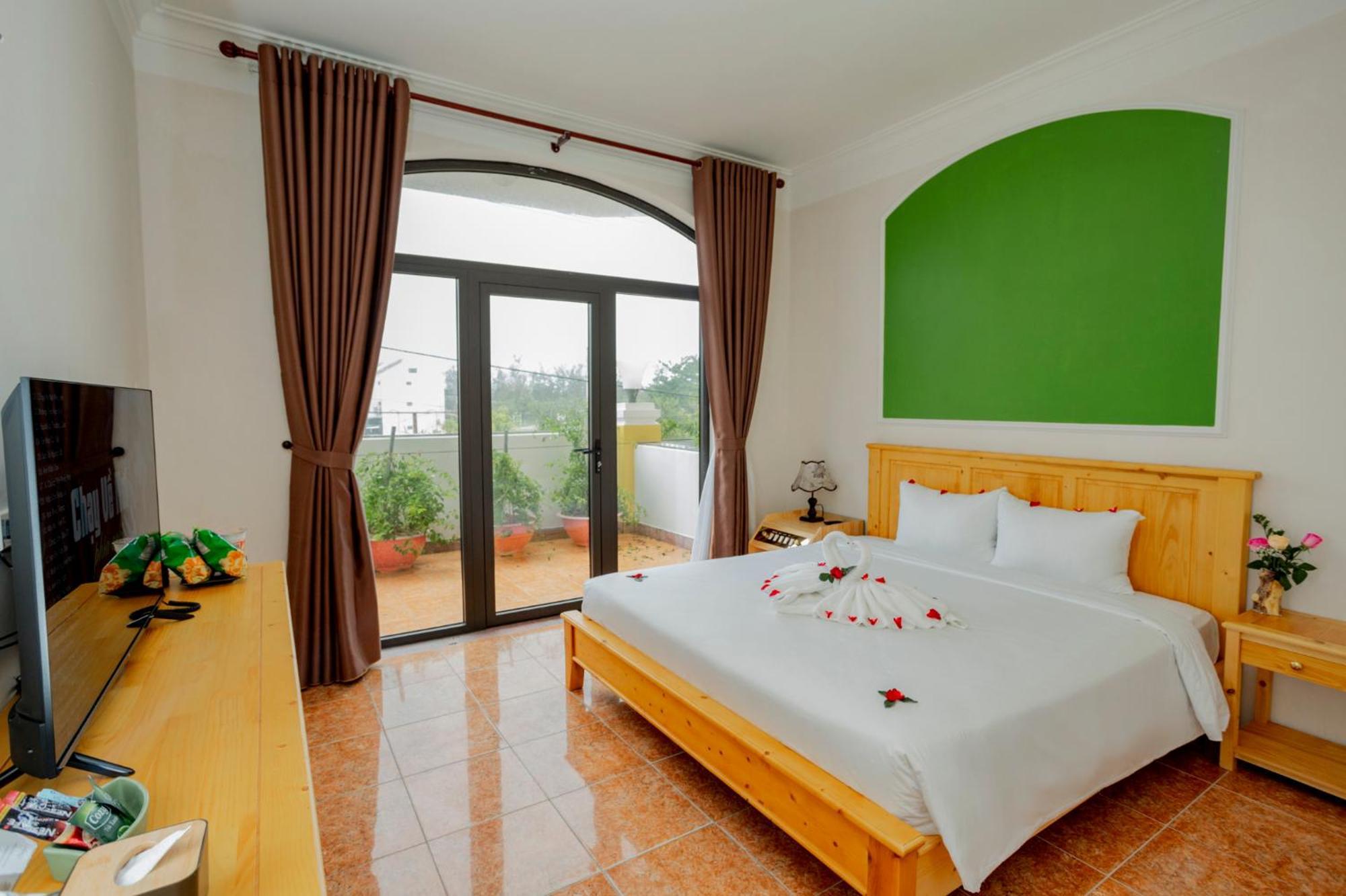 Deluxe Double Room early check