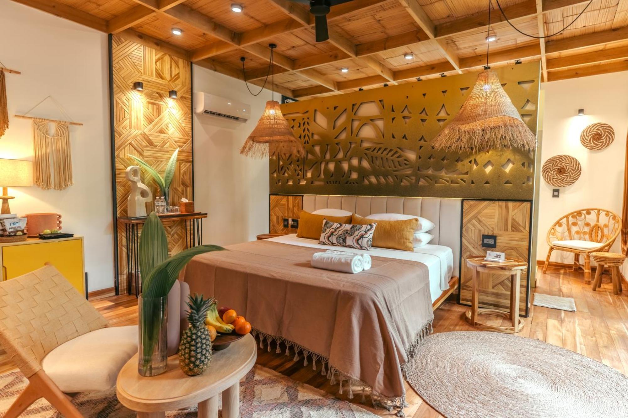 King Room with Garden View,1657223718:JPEG