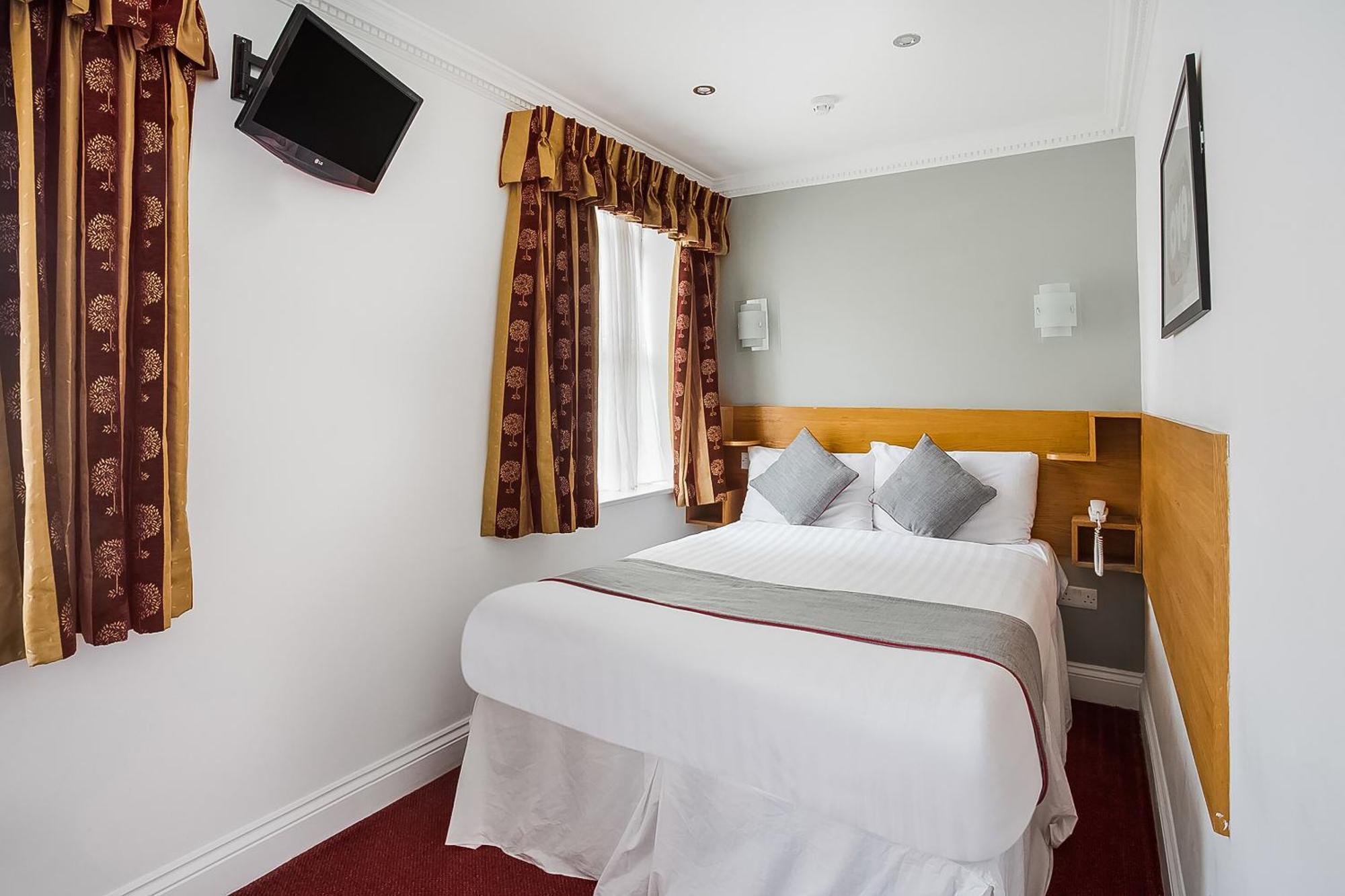 Standard Double Room,1445360491:JPEG