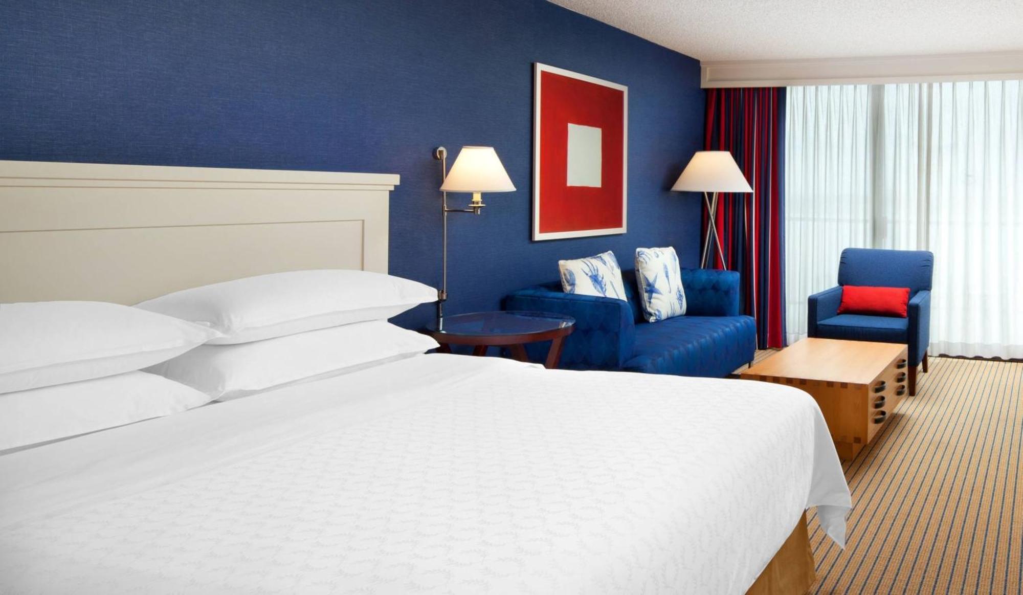 Classic King Room Balcony Hearing Accessible or Bay Tower