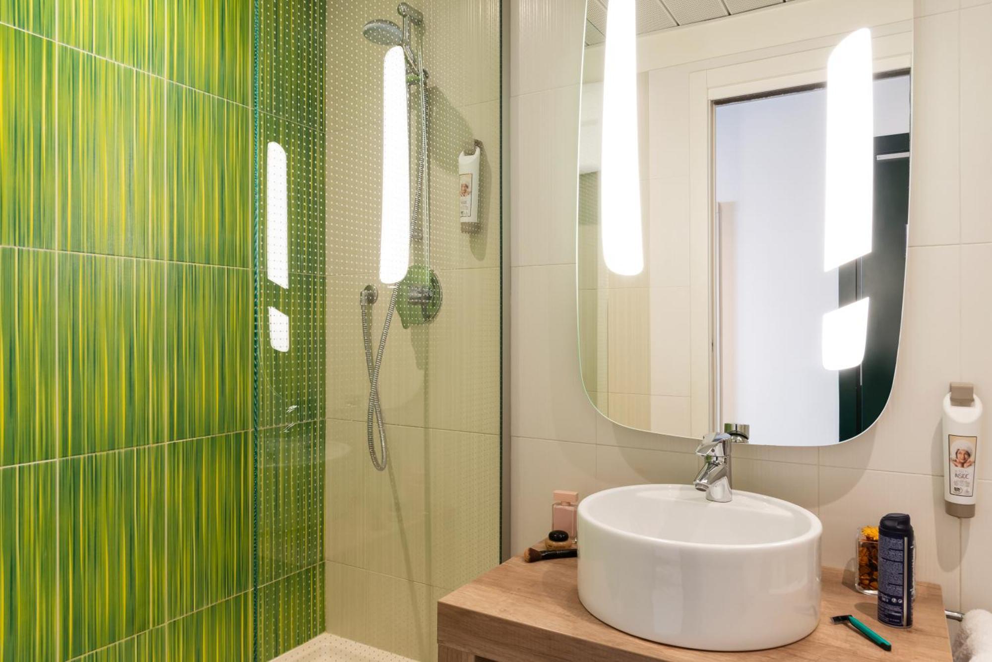 Standard Double Room,1716987305:JPEG