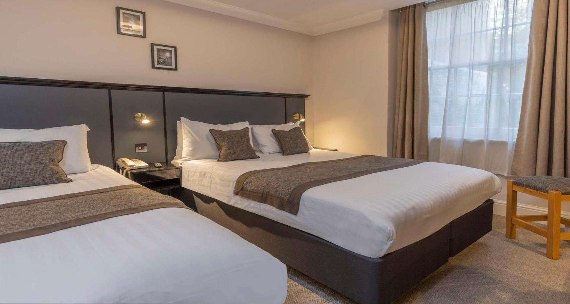 Family Room One Double Bed One Single Bed Non-Smoking