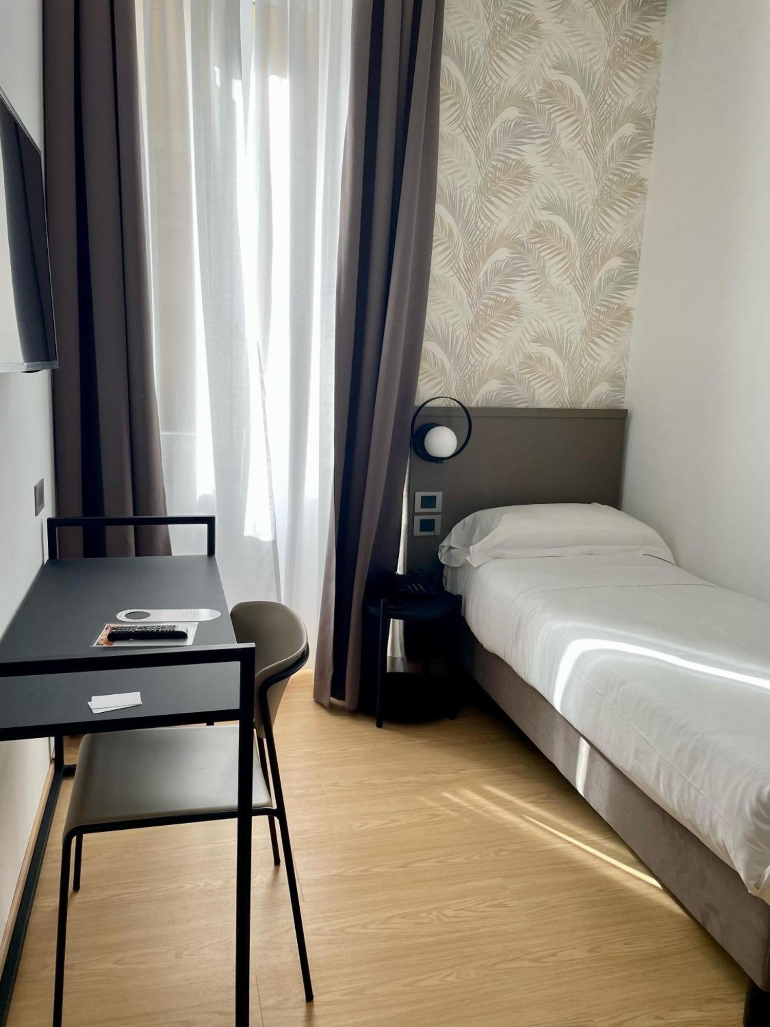 Comfort Single Room