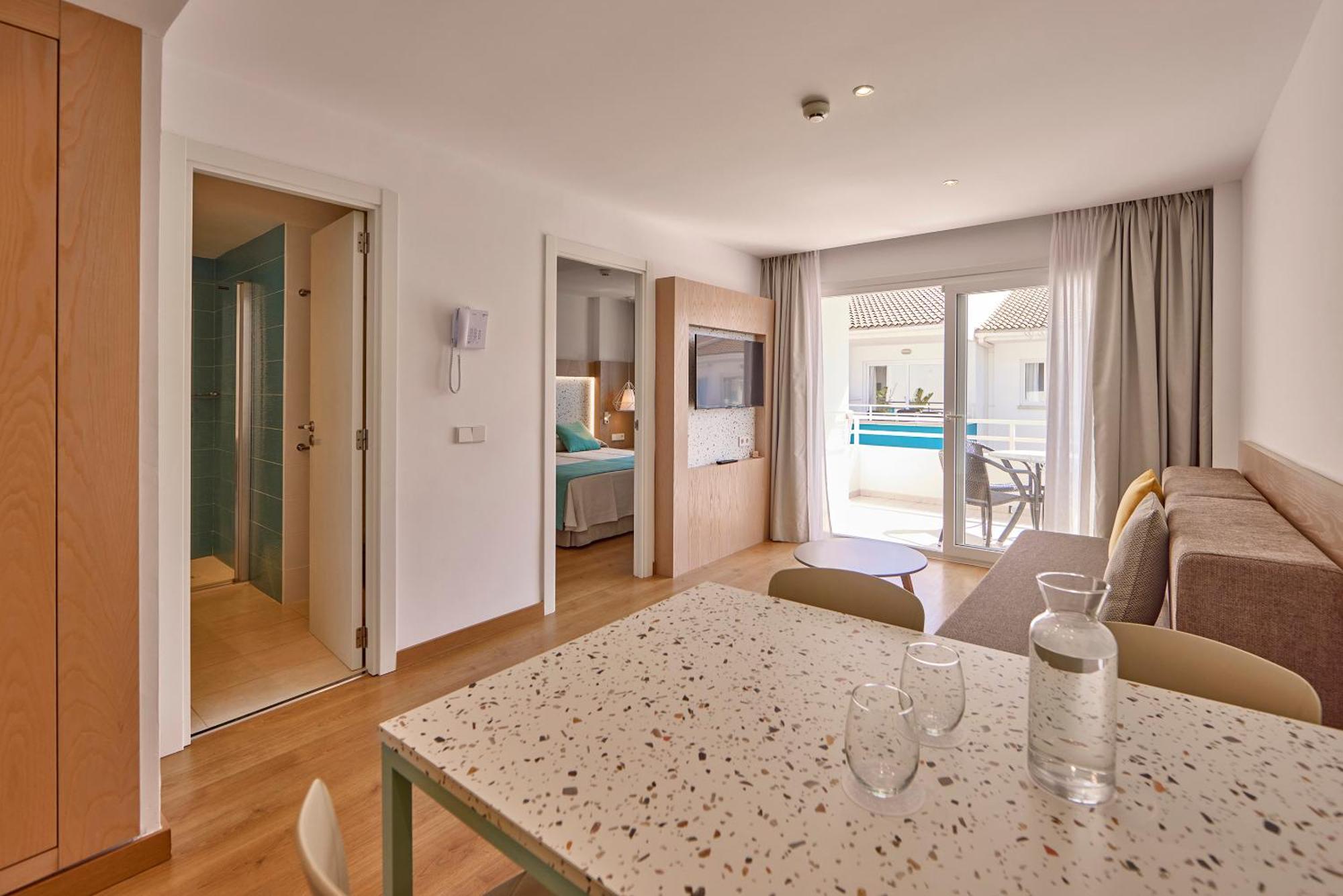 One-Bedroom Apartment Balcony
