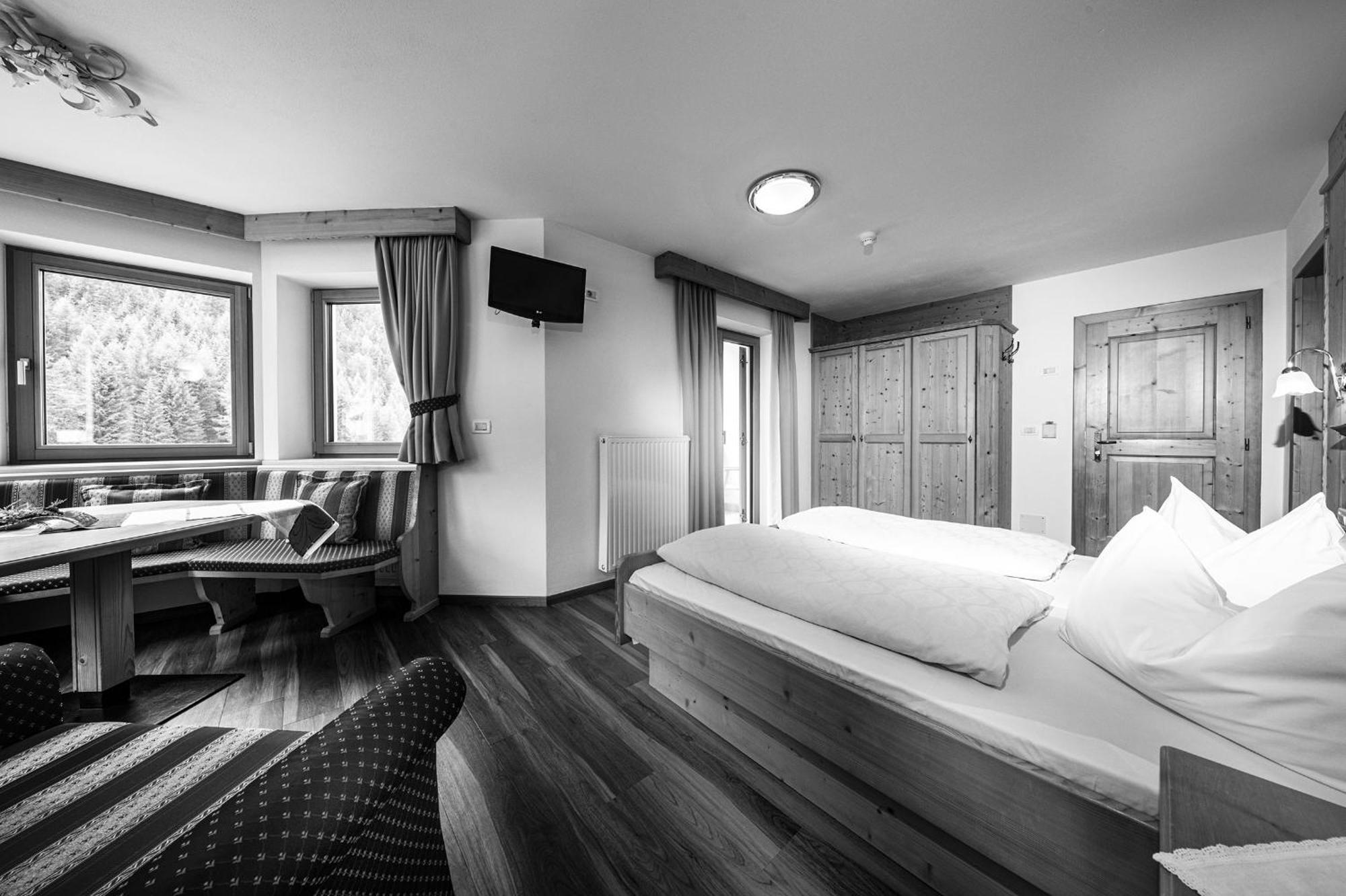 Deluxe Double Room Balcony