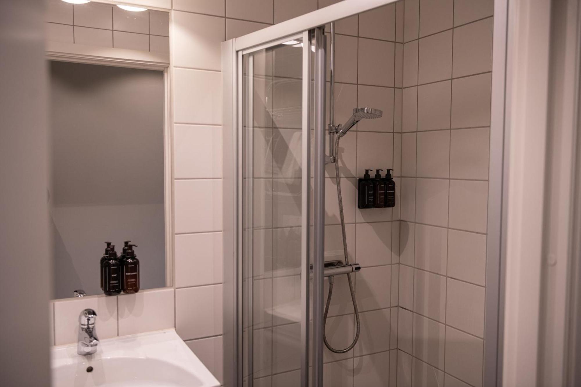 Compact Single Room