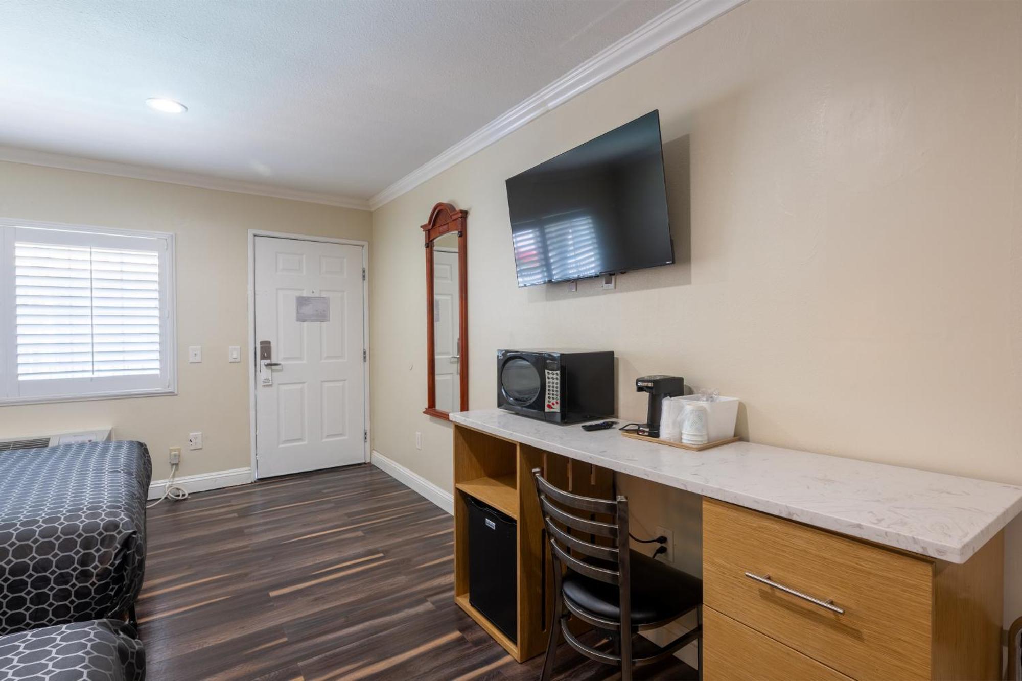 Superior Queen Room Two Queen Beds