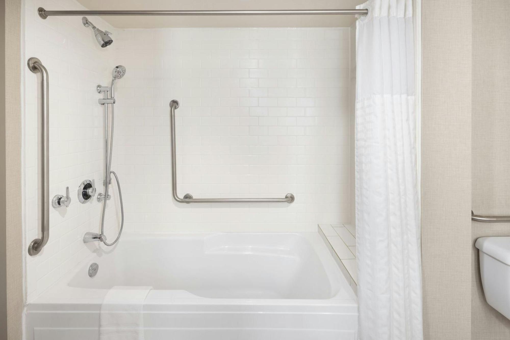 King Room,1685062462:JPEG