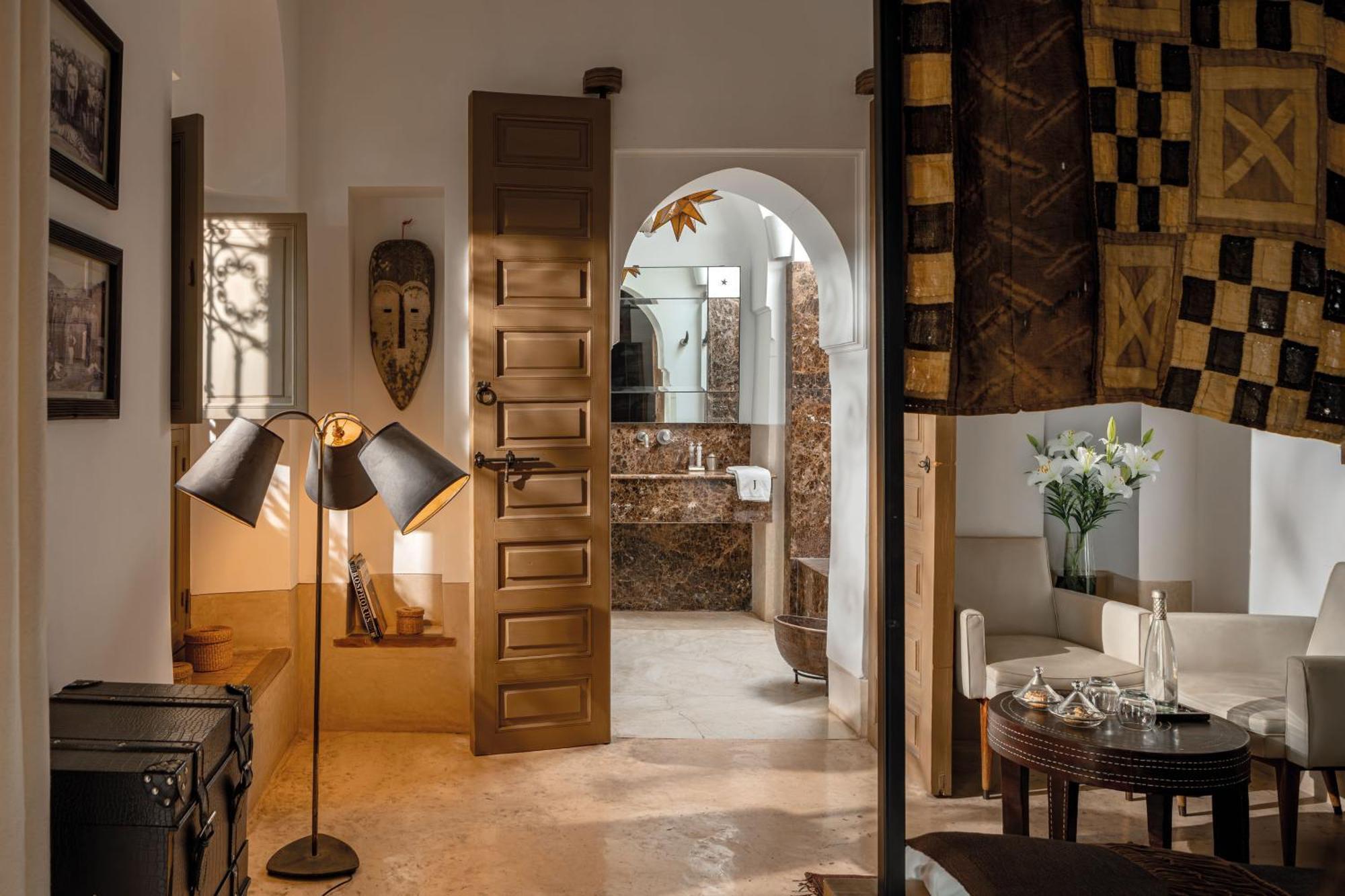 Nefelibata Junior Suite