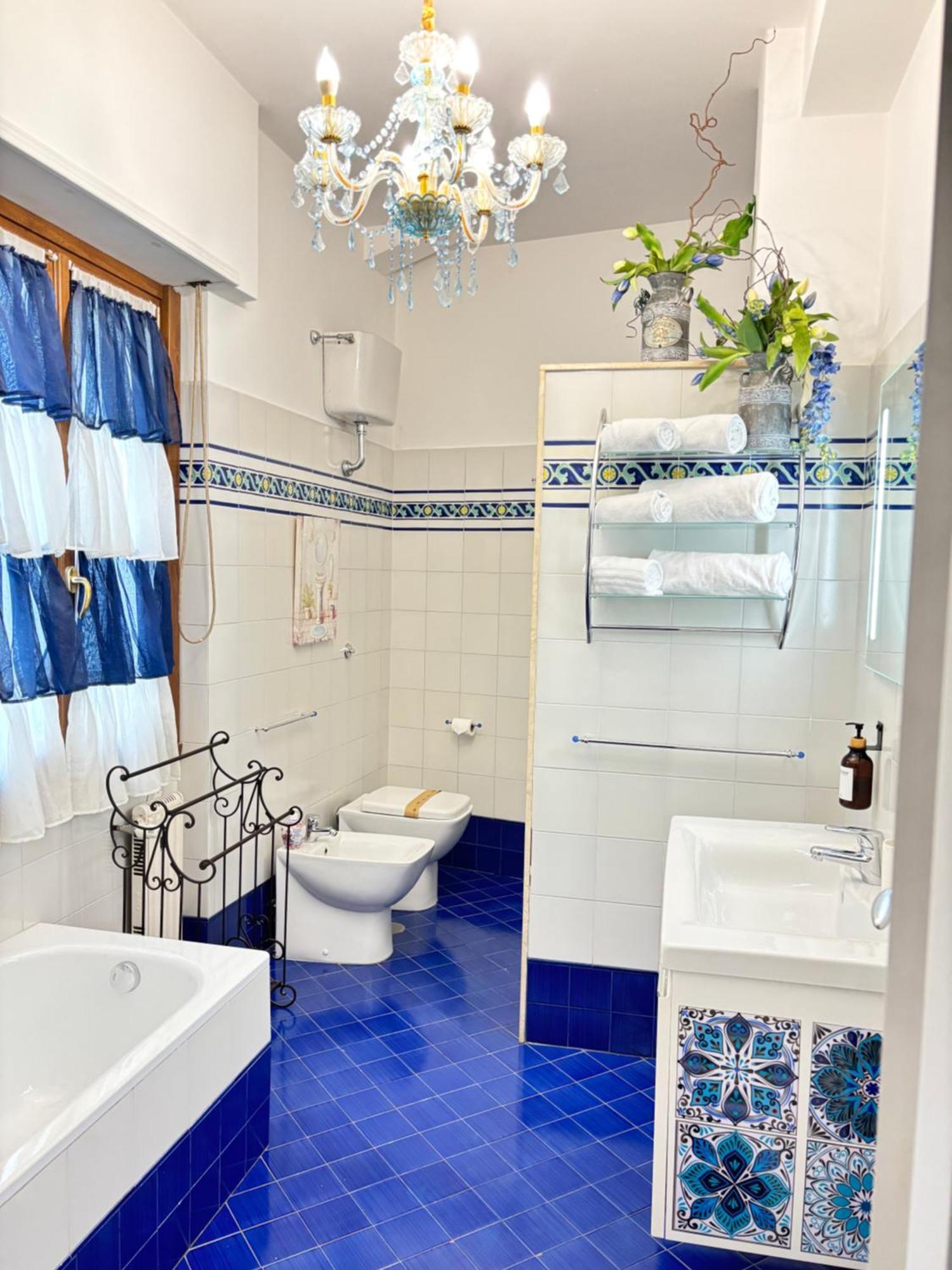 Triple Room Private Bathroom