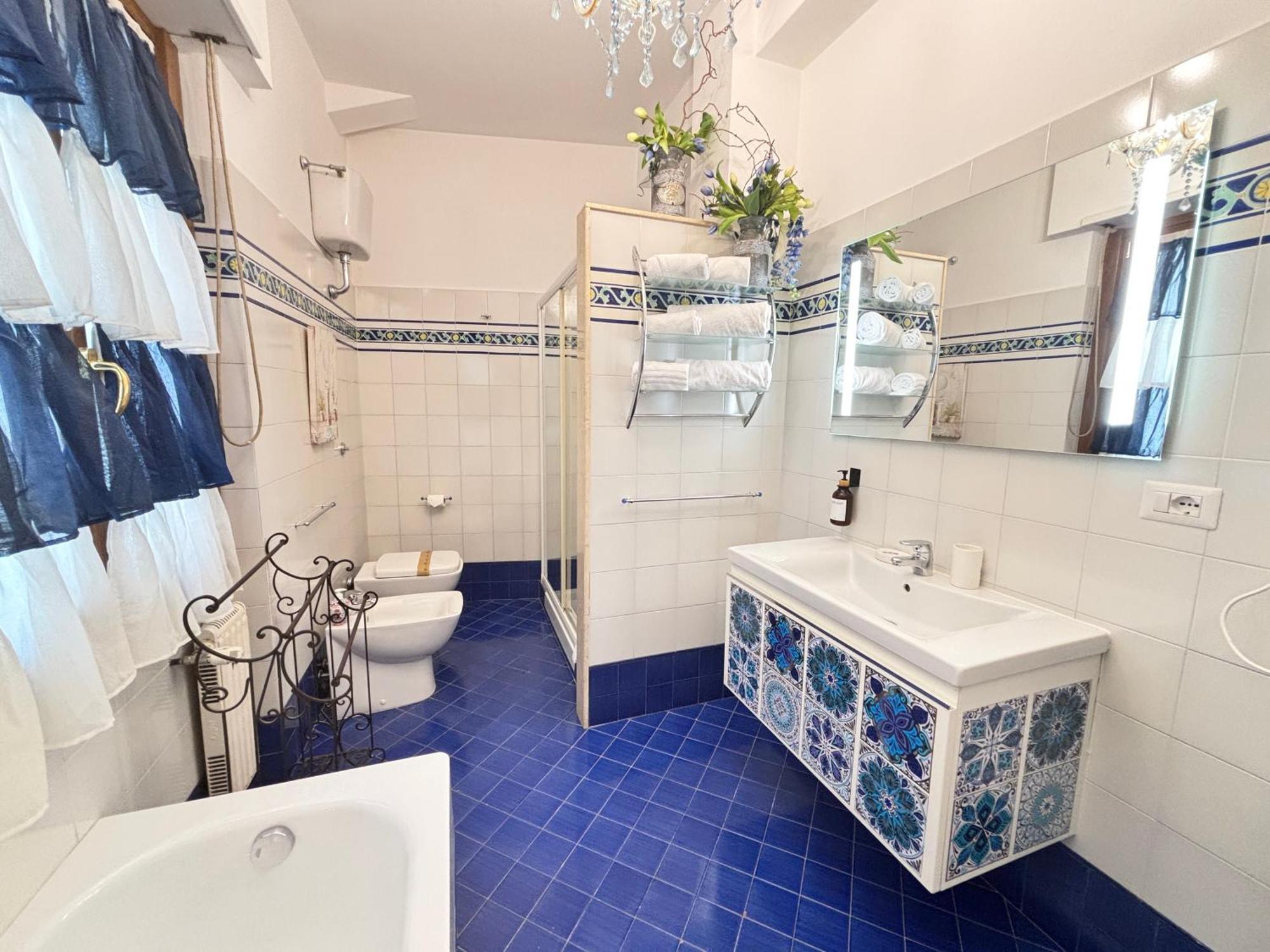 Triple Room Private Bathroom