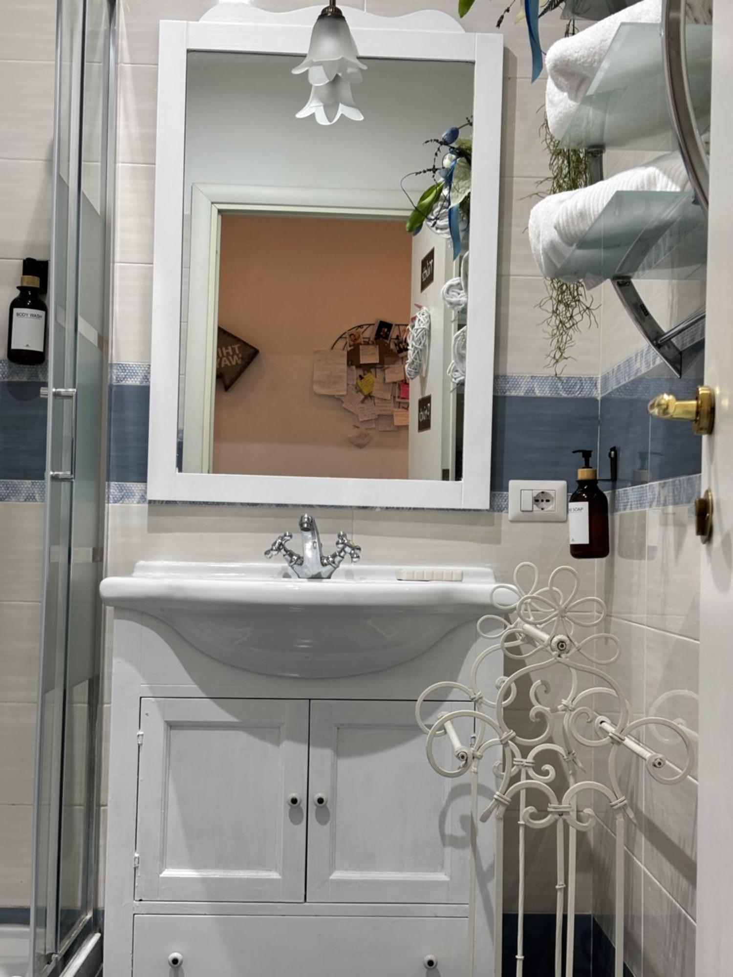 Double Room Private External Bathroom