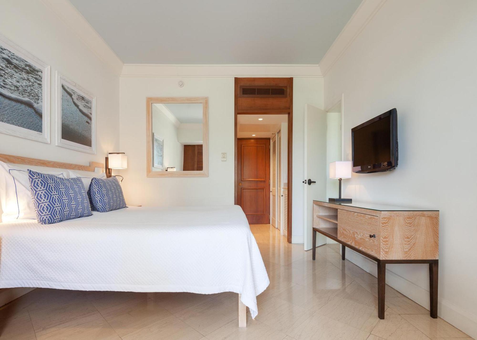 Sea View Room,1697830177:JPEG