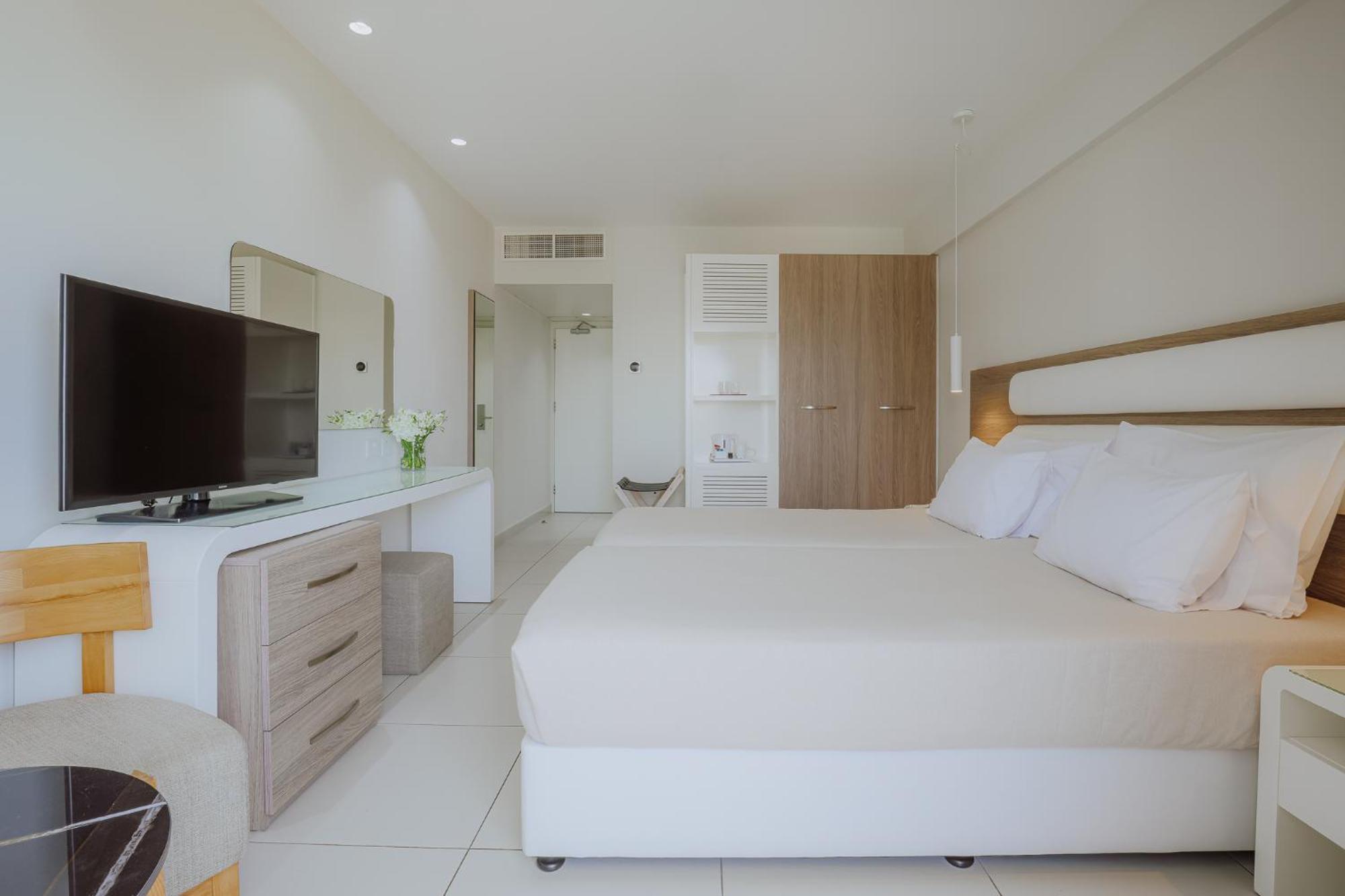 Twin Room Sea View