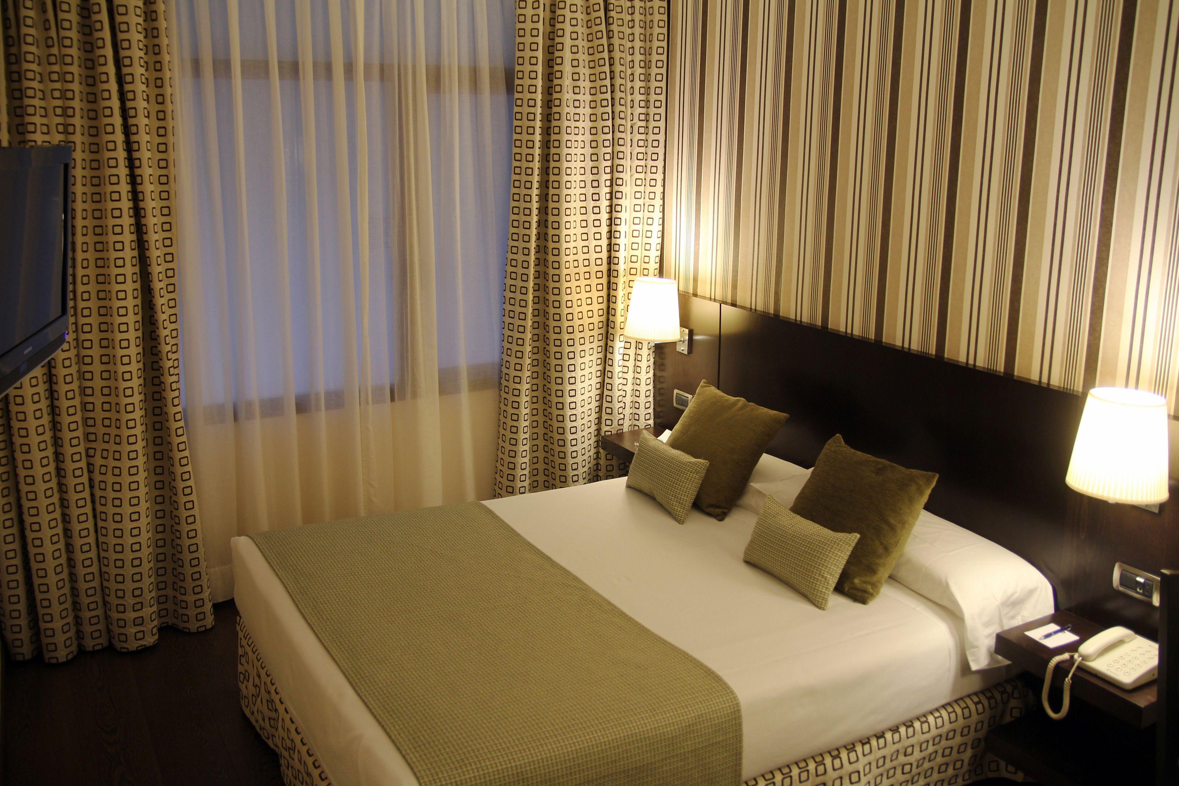 Small Interior Double Room
