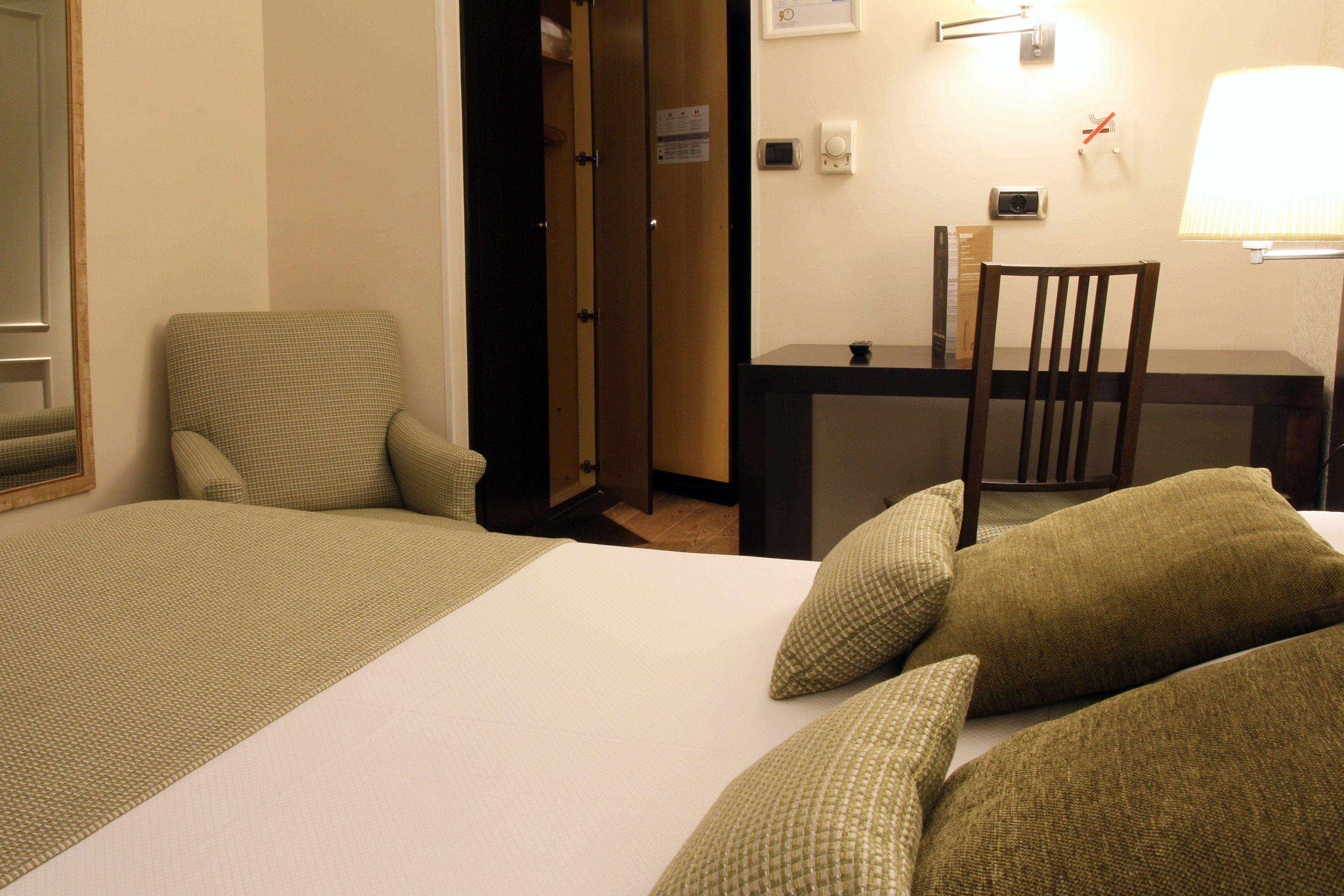 Small Interior Double Room