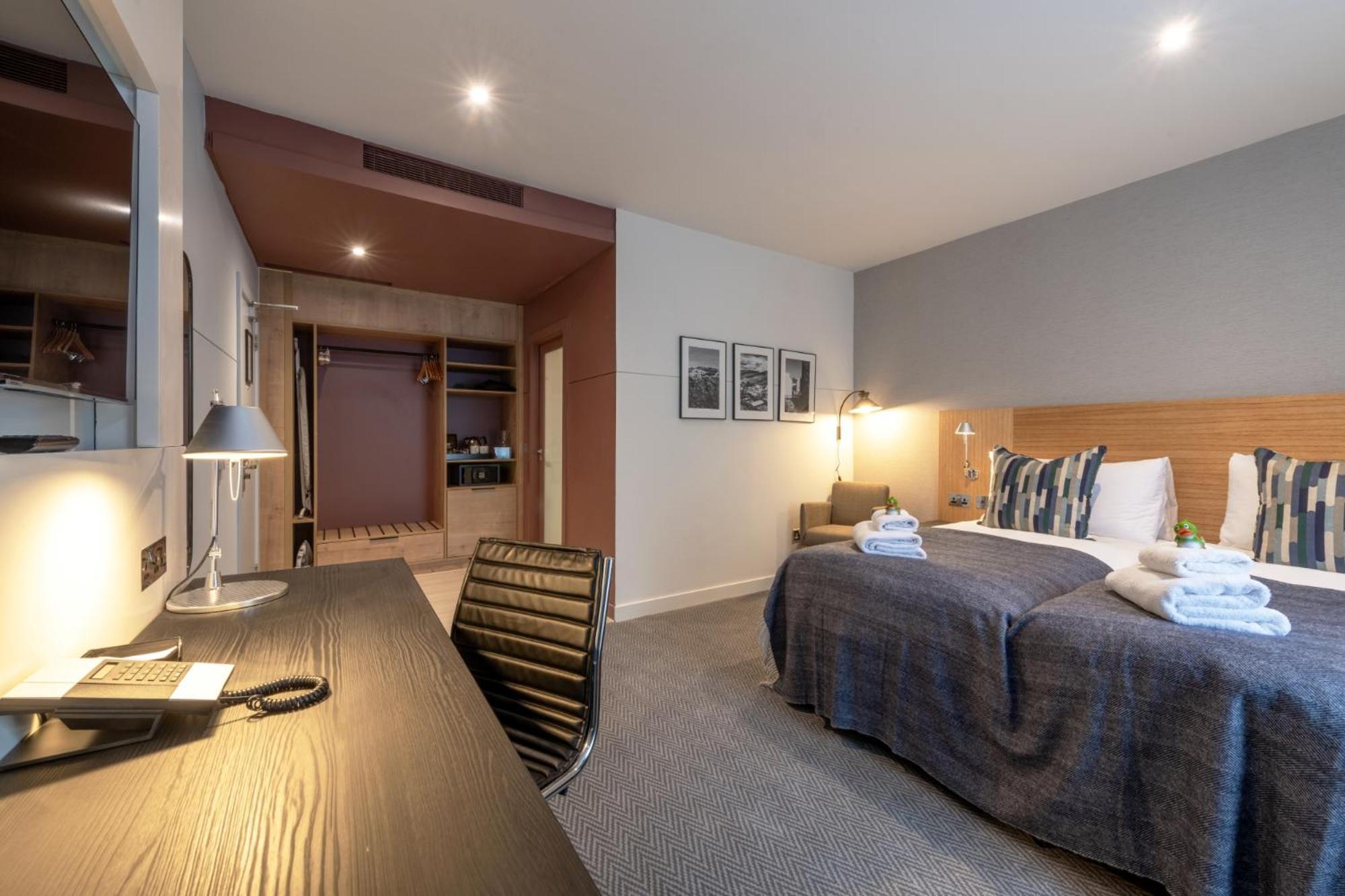 City Twin Room