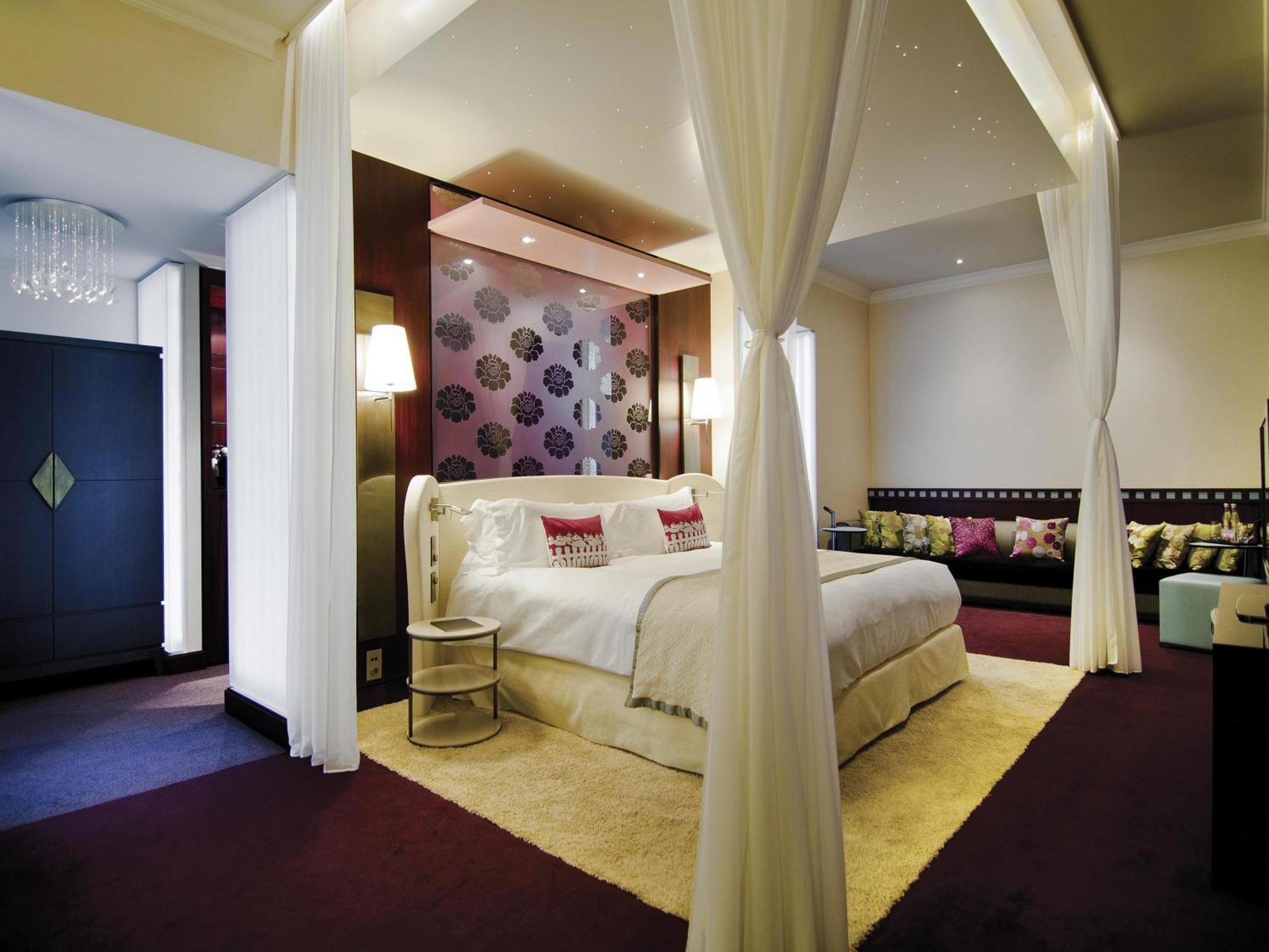 Suite Ópera con vistas al jardín