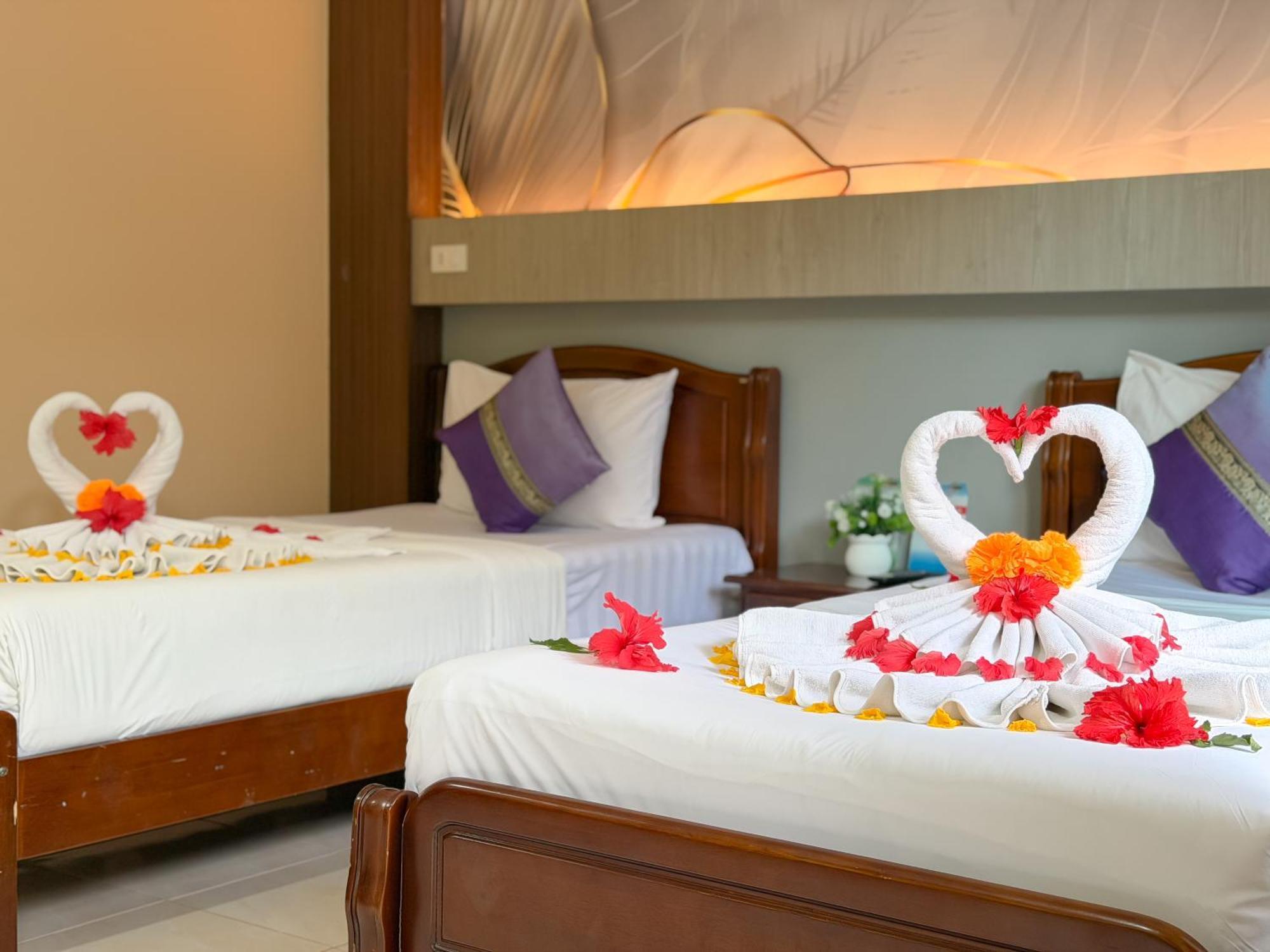 Deluxe Twin Room,1722955879:JPEG