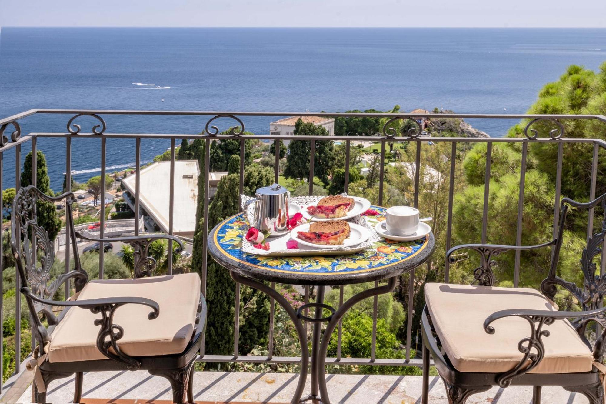 Standard Double Room Balcony Sea View
