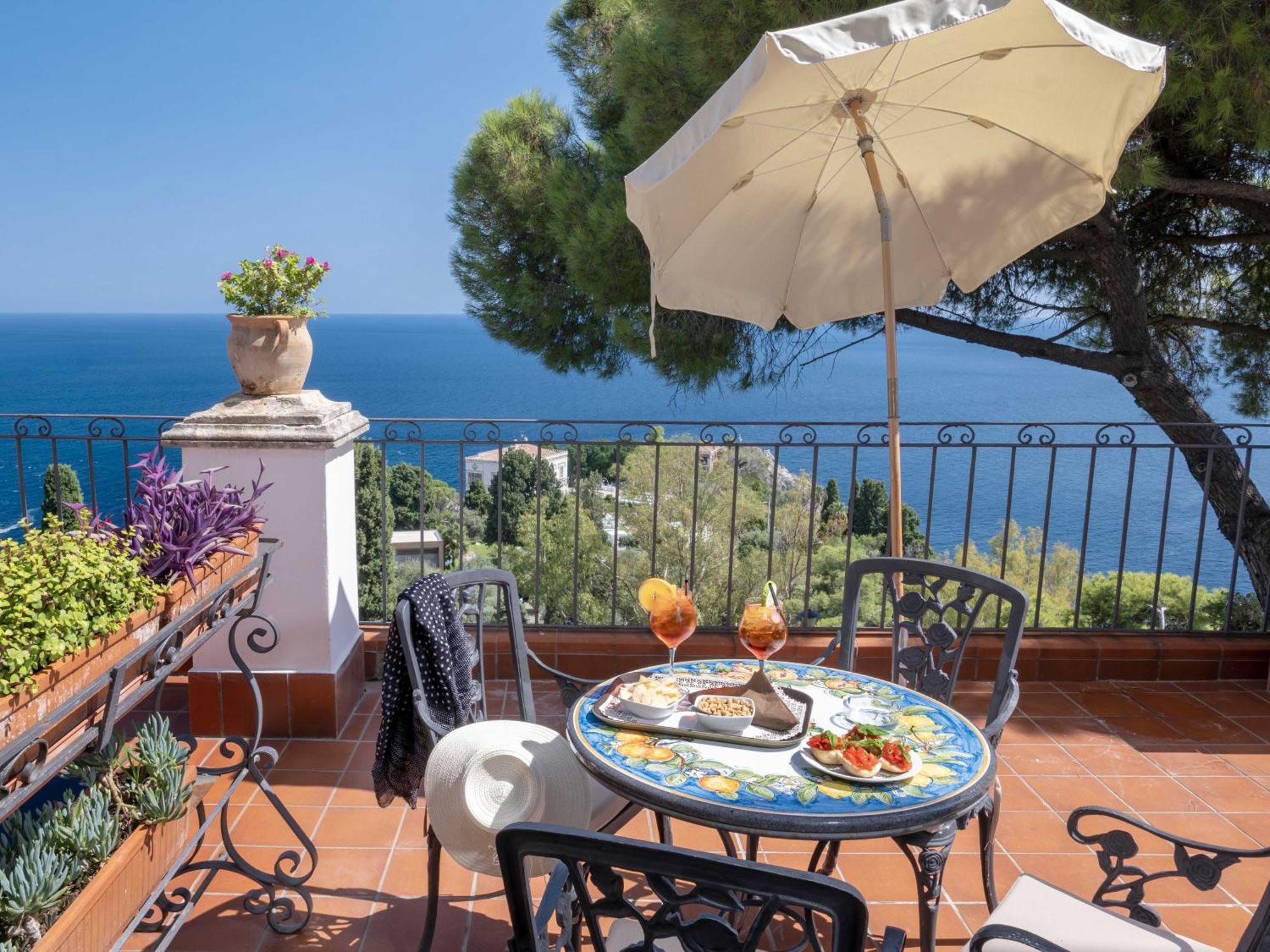 Double Room Terrace Sea View