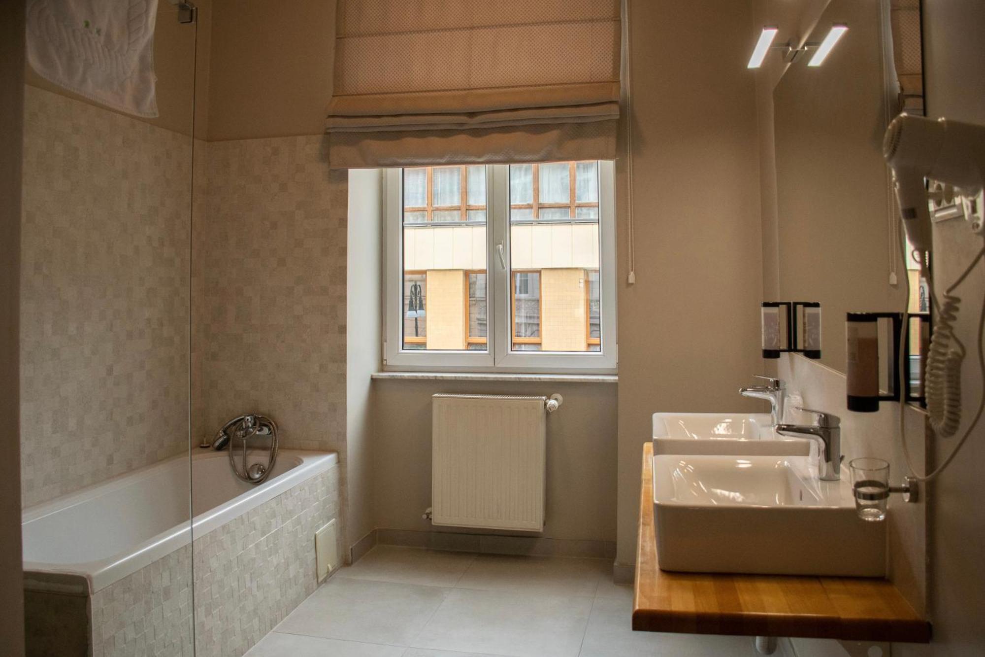 Chambre Deluxe Double ou Lits Jumeaux