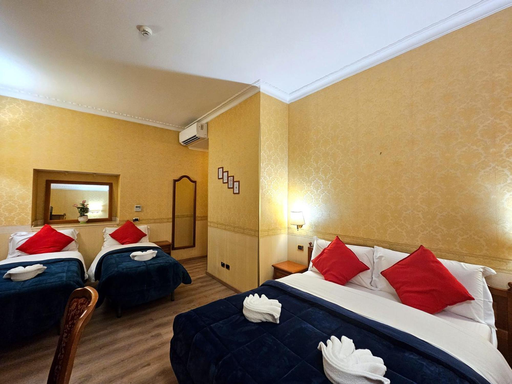 Deluxe Quadruple Room