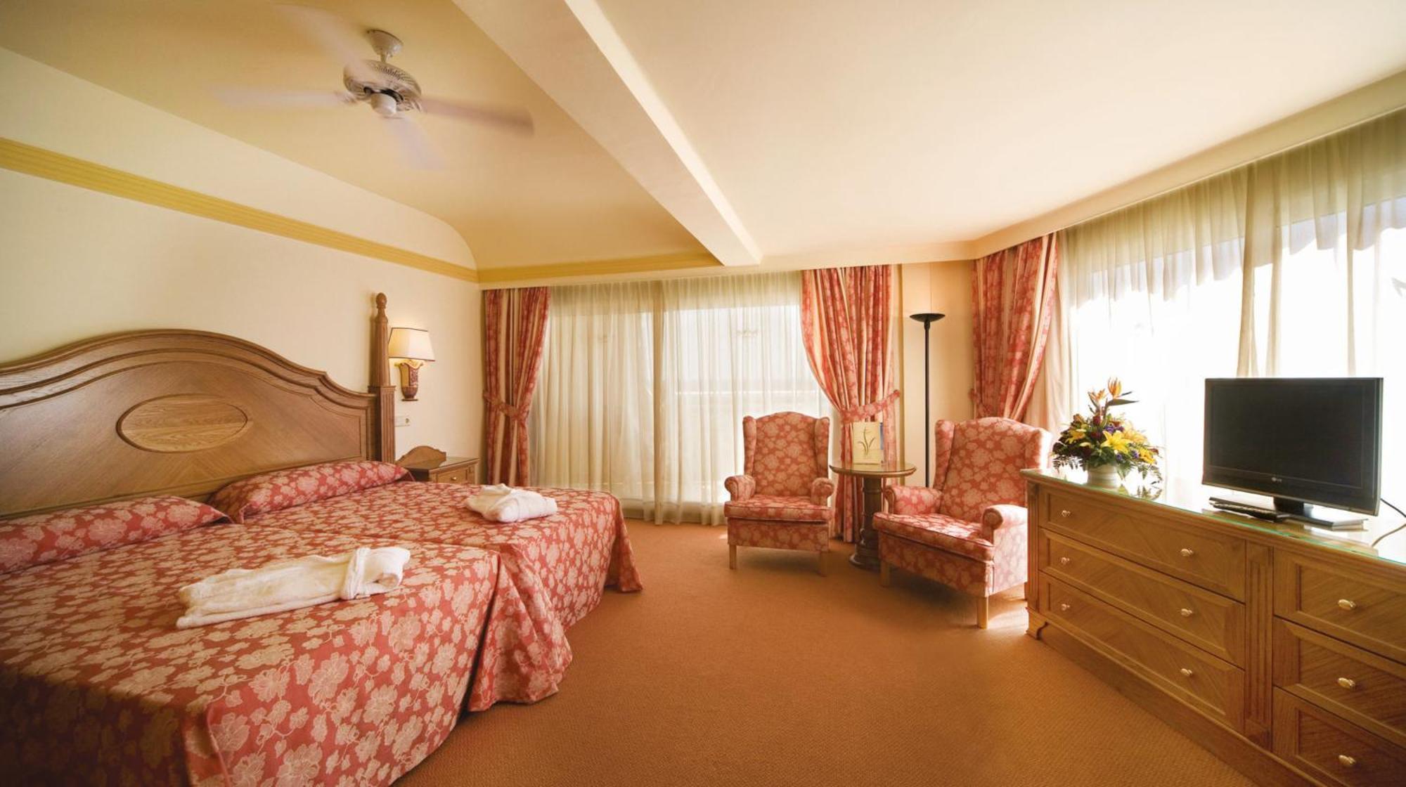 Suite with Terrace,1740678413:JPEG