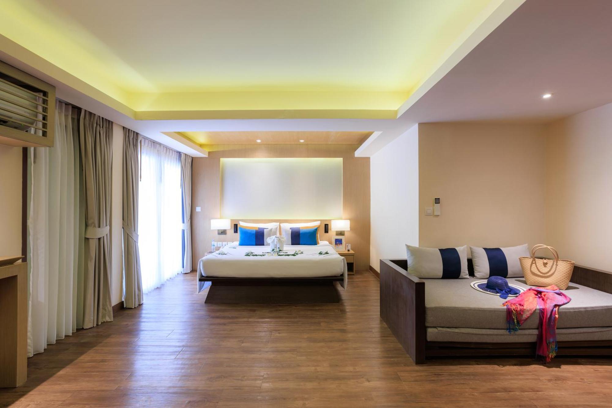 Grand Premier Double Room,1742602962:JPEG