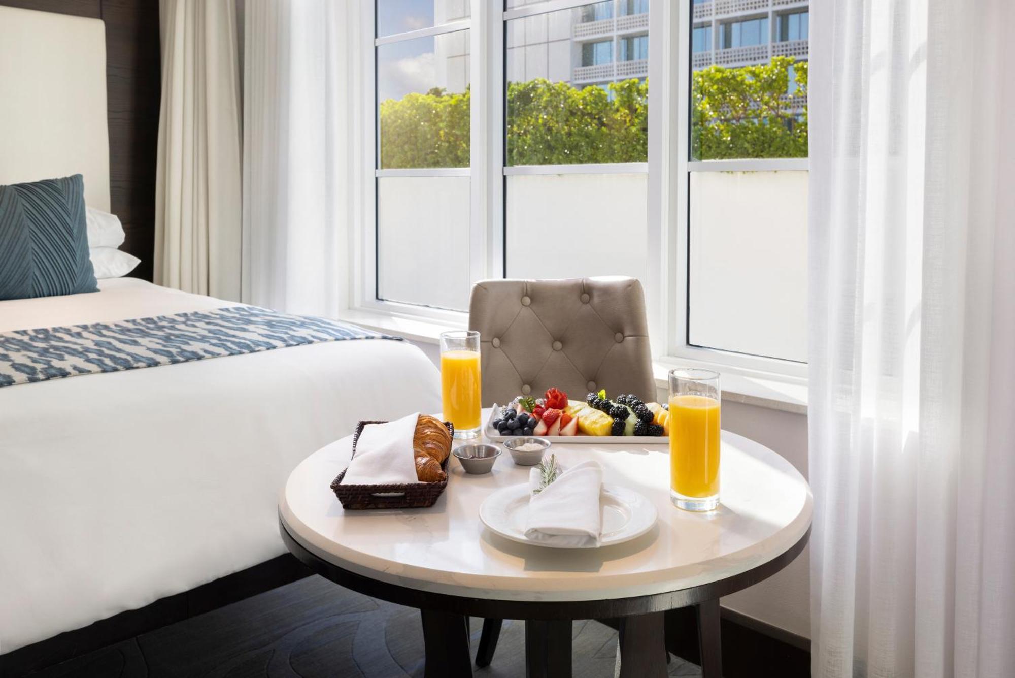 City View 2 Double Beds