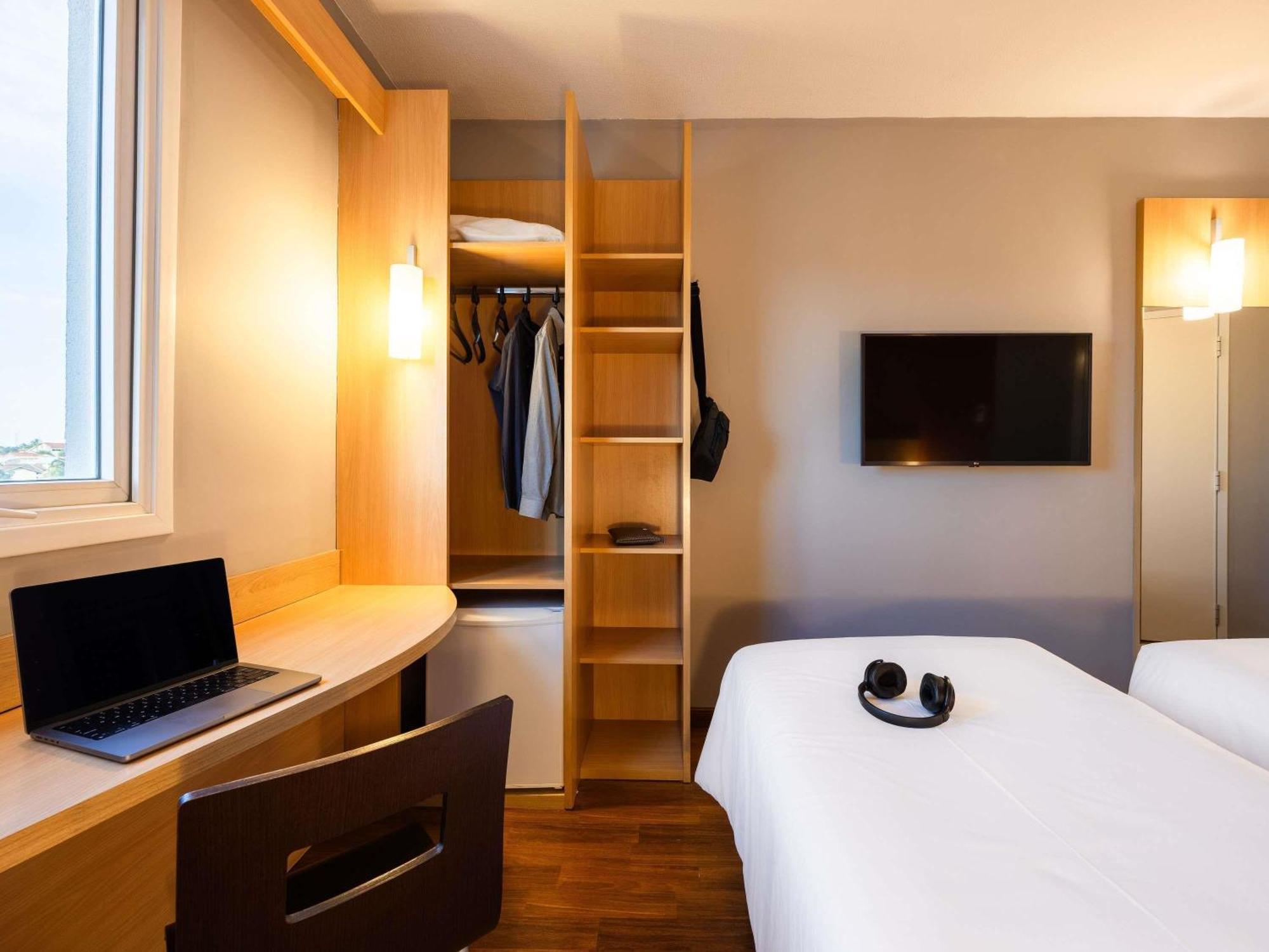 Quarto Standard com 2 Camas de Solteiro