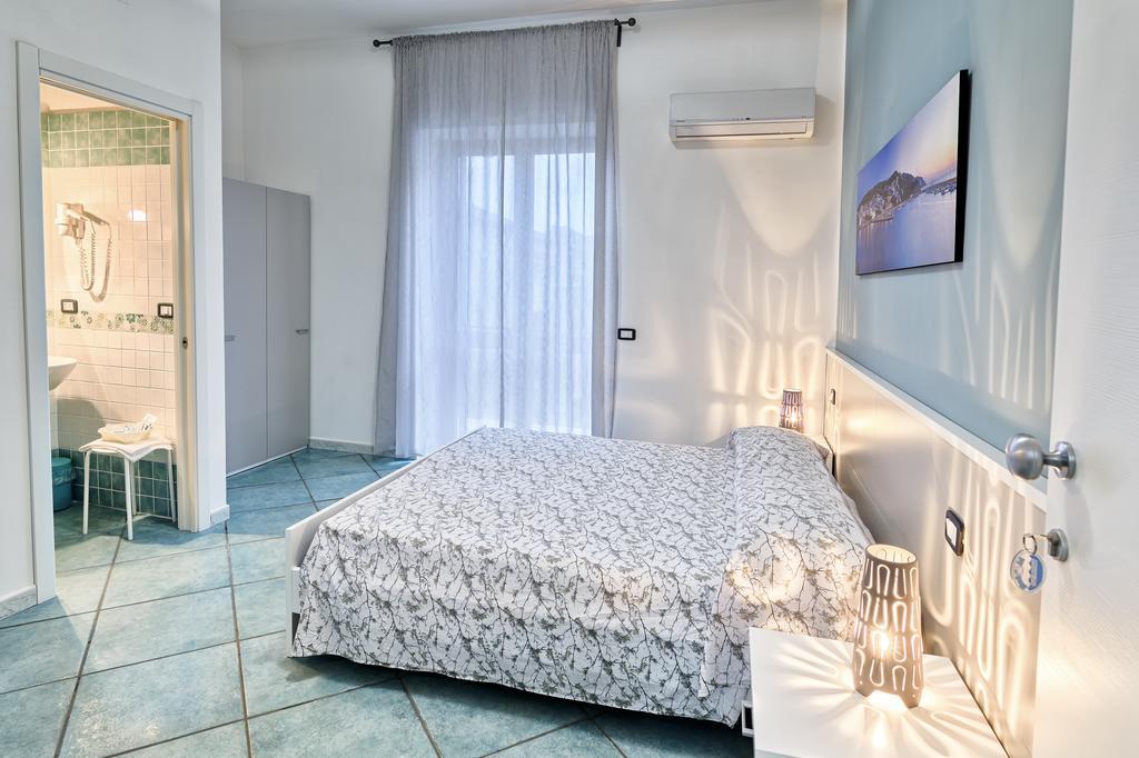 Double or Twin Room Balcony
