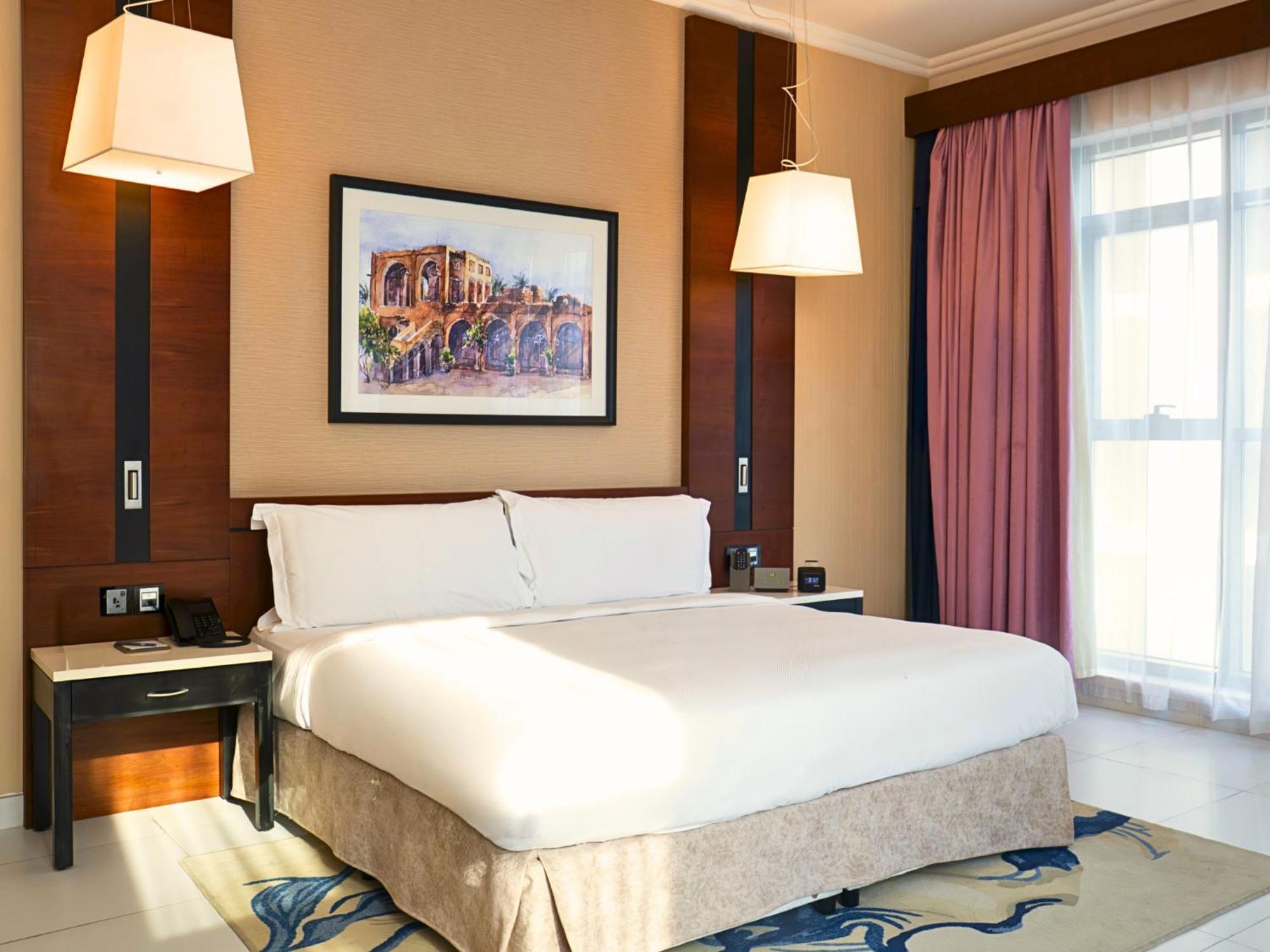 Deluxe King Room Inclusive of on F&B Laundry SPA