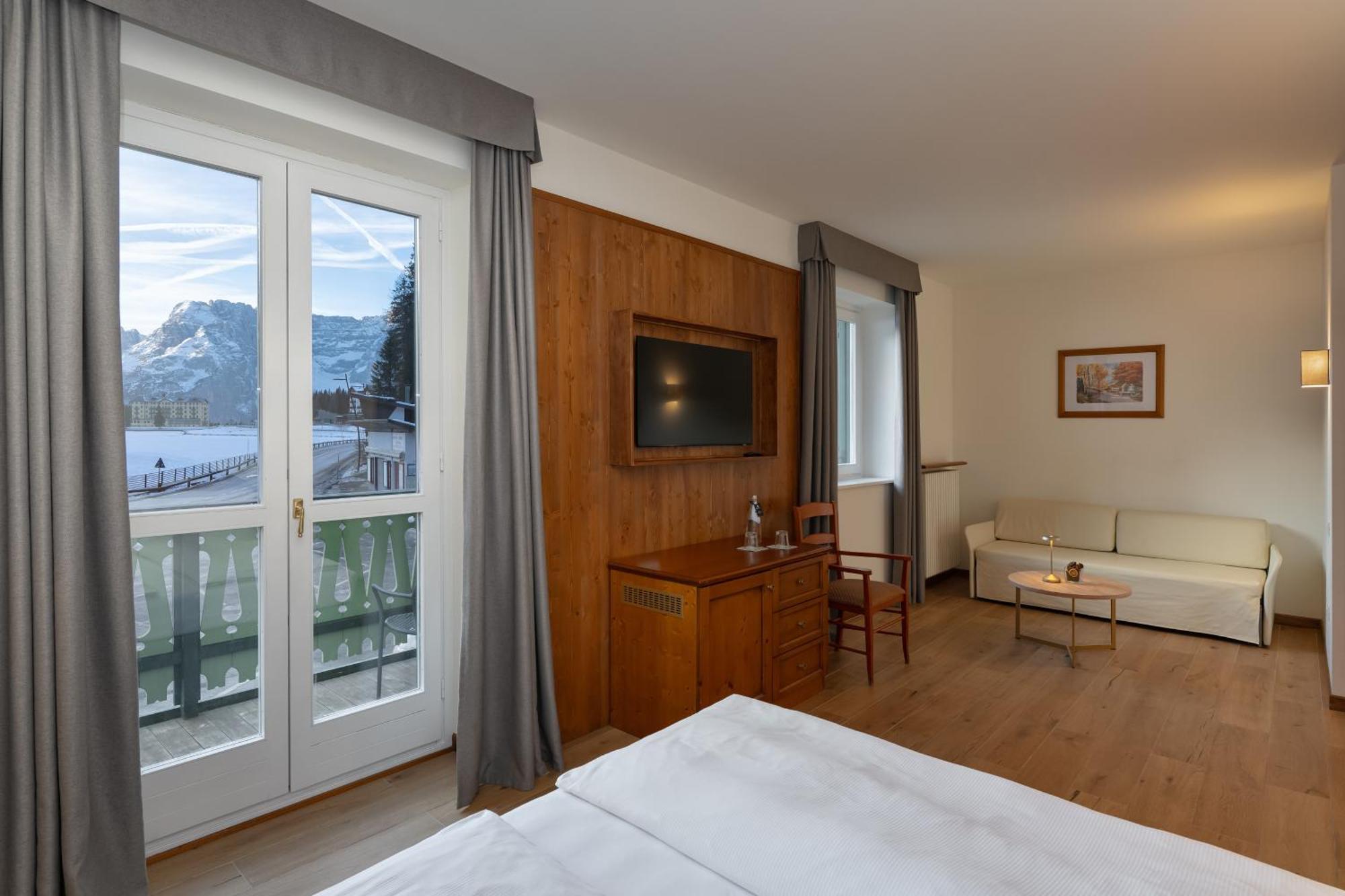 Superior Room Lake View