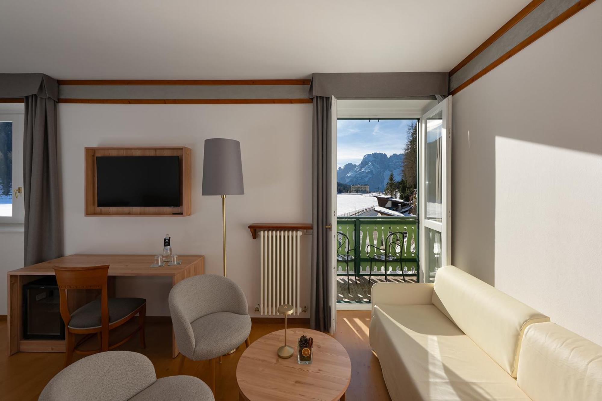 Superior Room Lake View