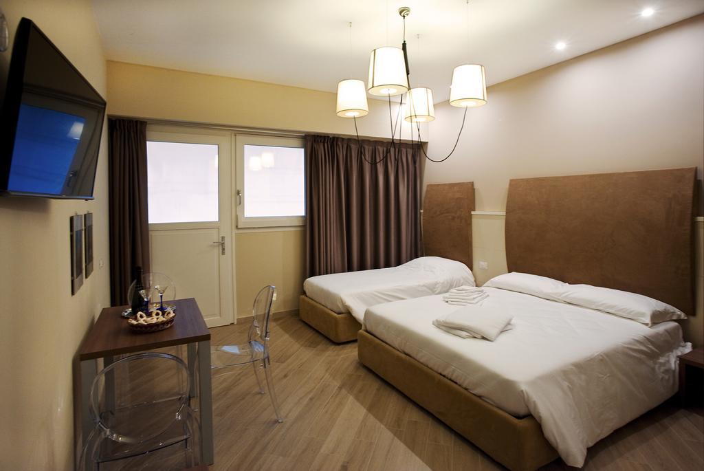 Double Room Private Bathroom
