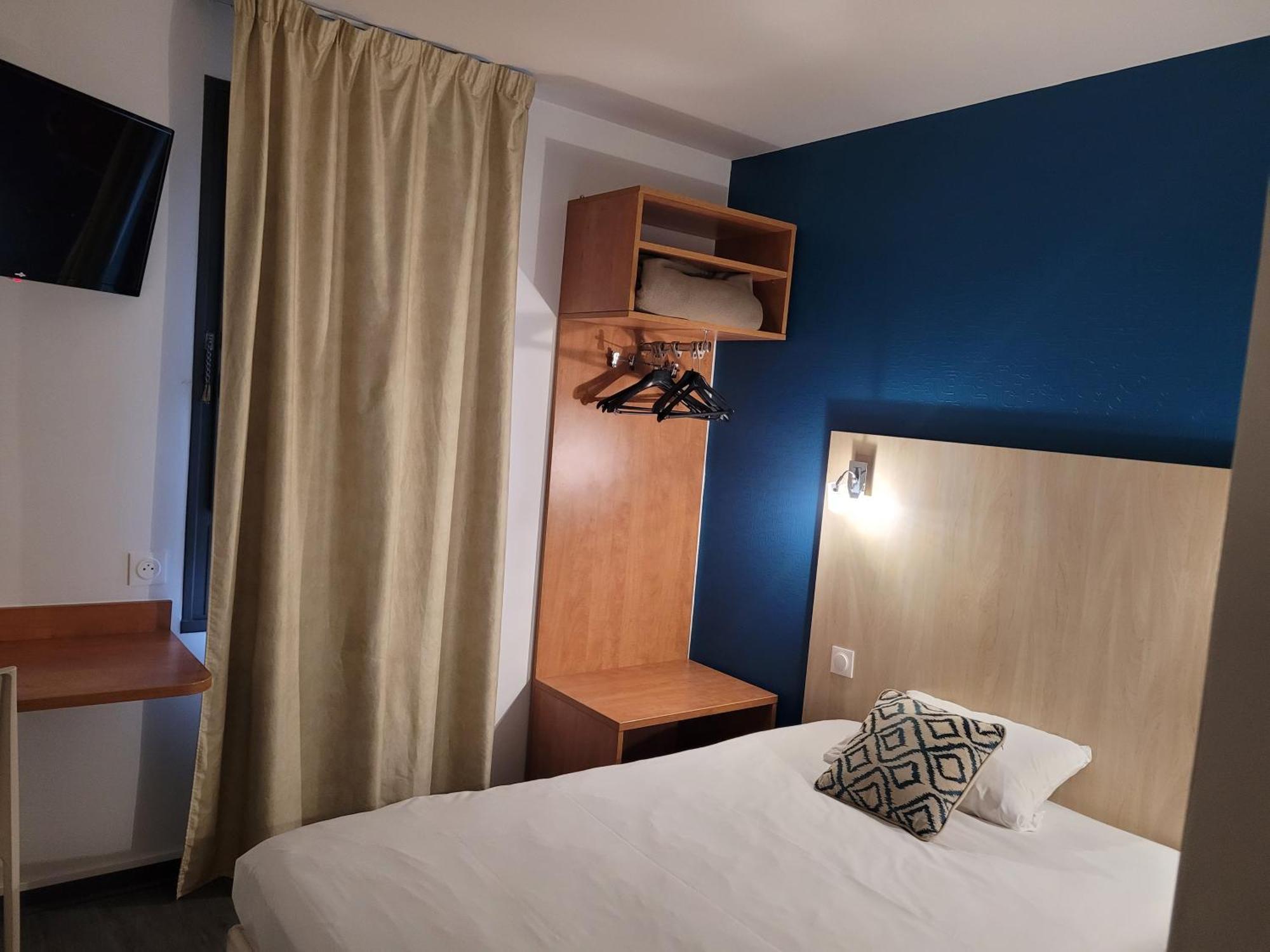 Single Room,1756423874:JPEG