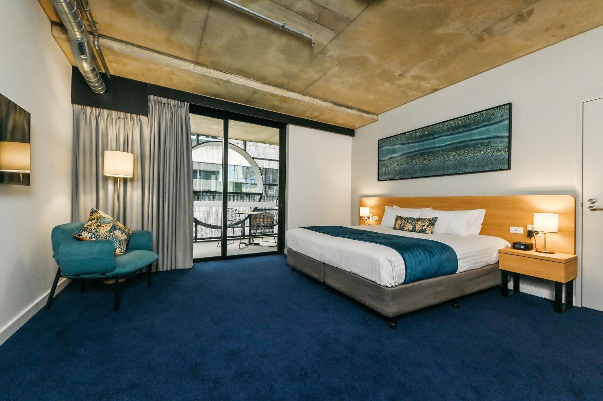 King or Twin Room Disability Access
