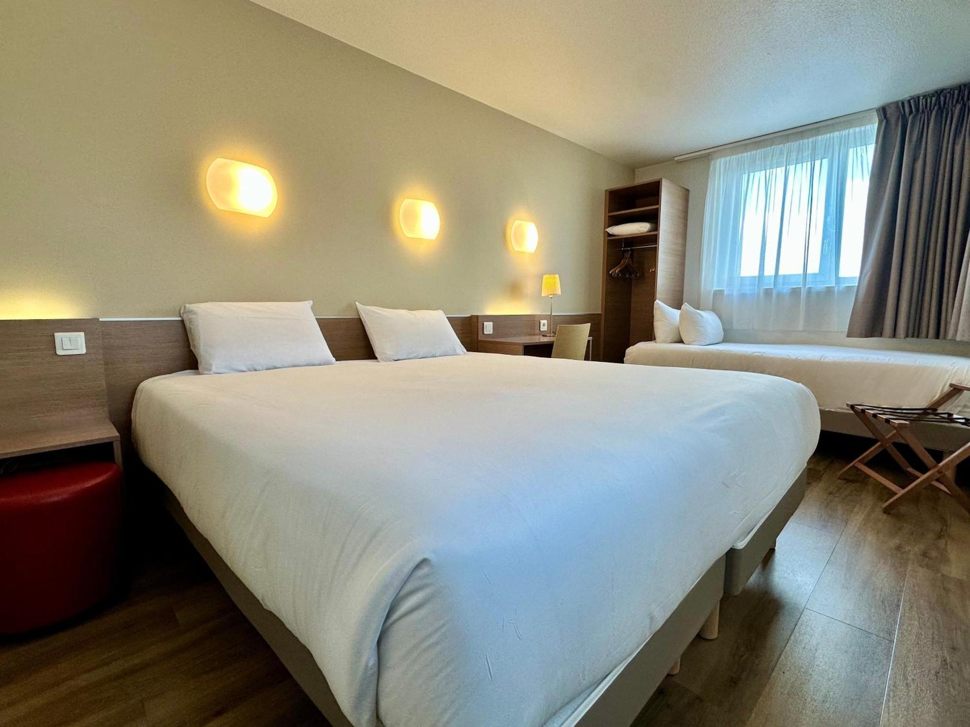 1 Double Bed