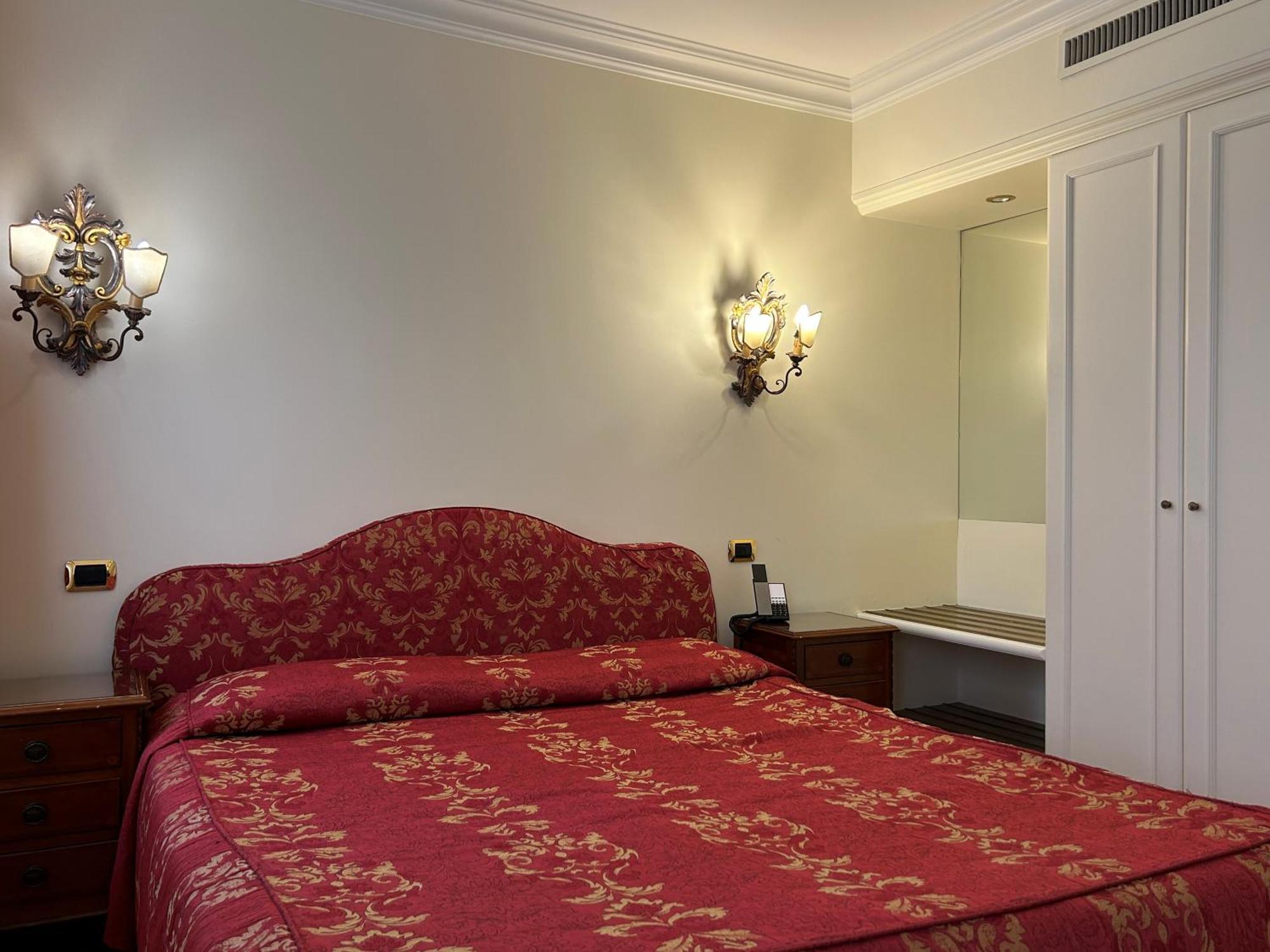Classic One-Bedroom Apartment