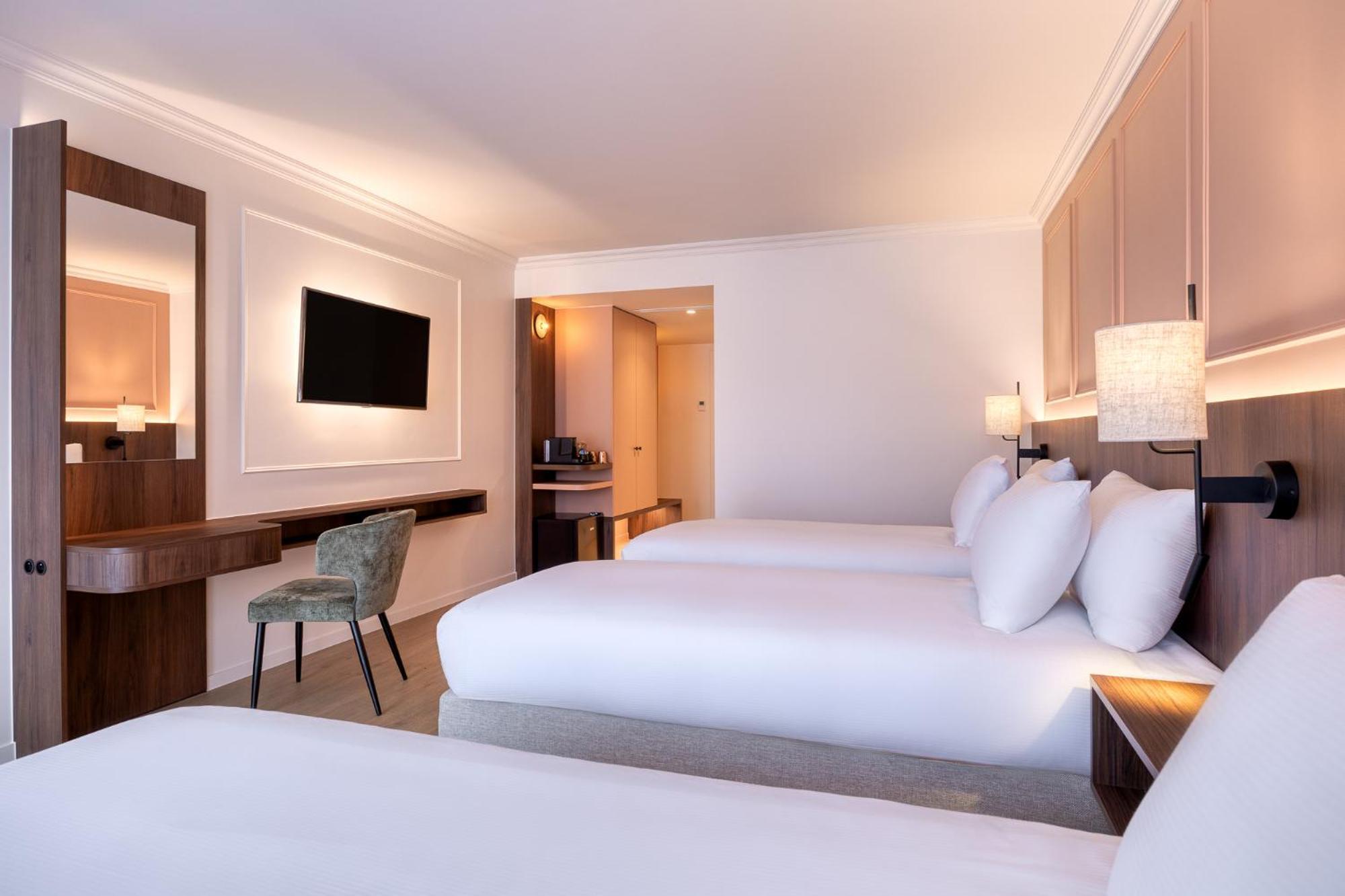 Superior Triple Room