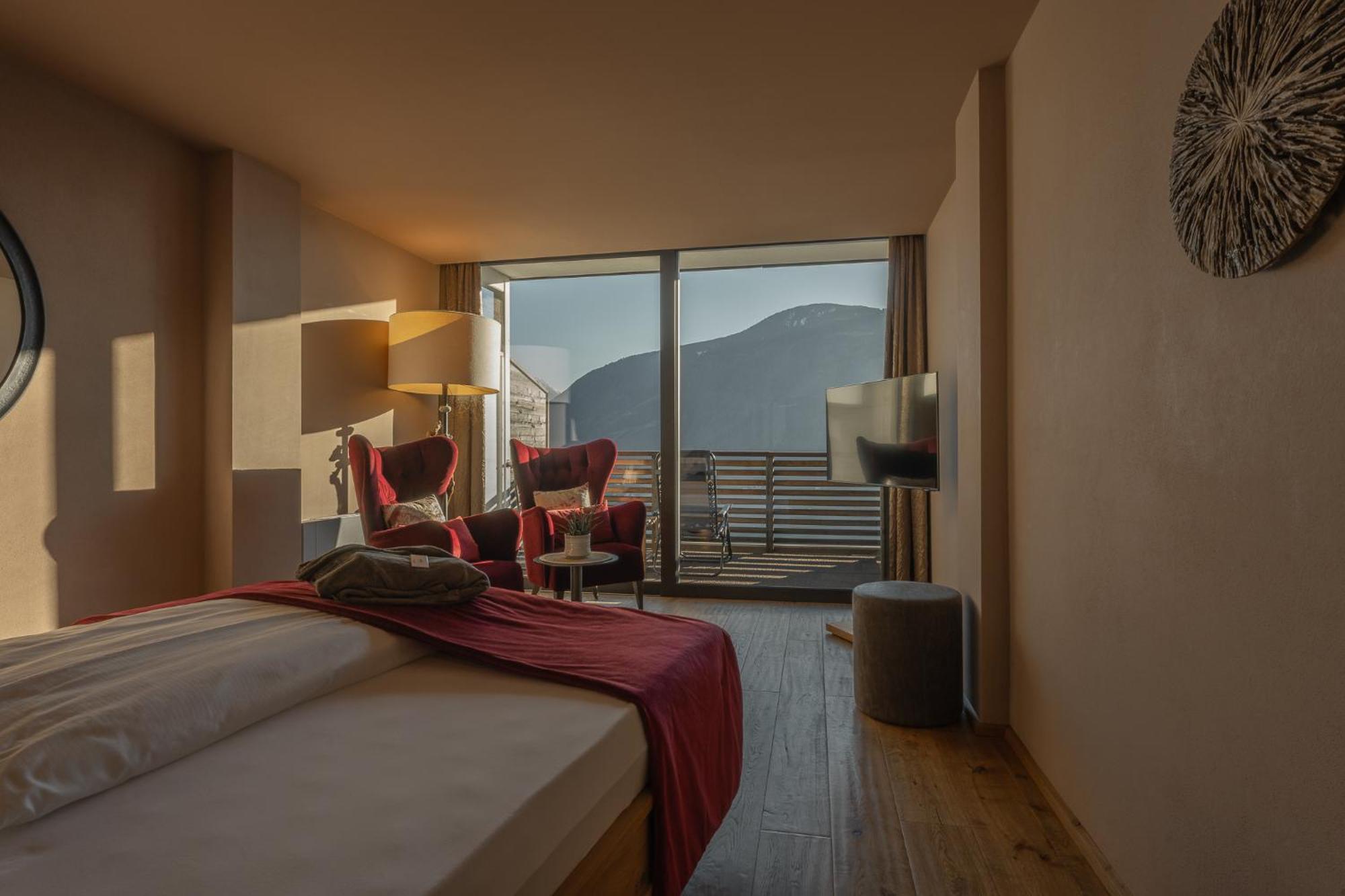 Double Room,1765858669:JPEG