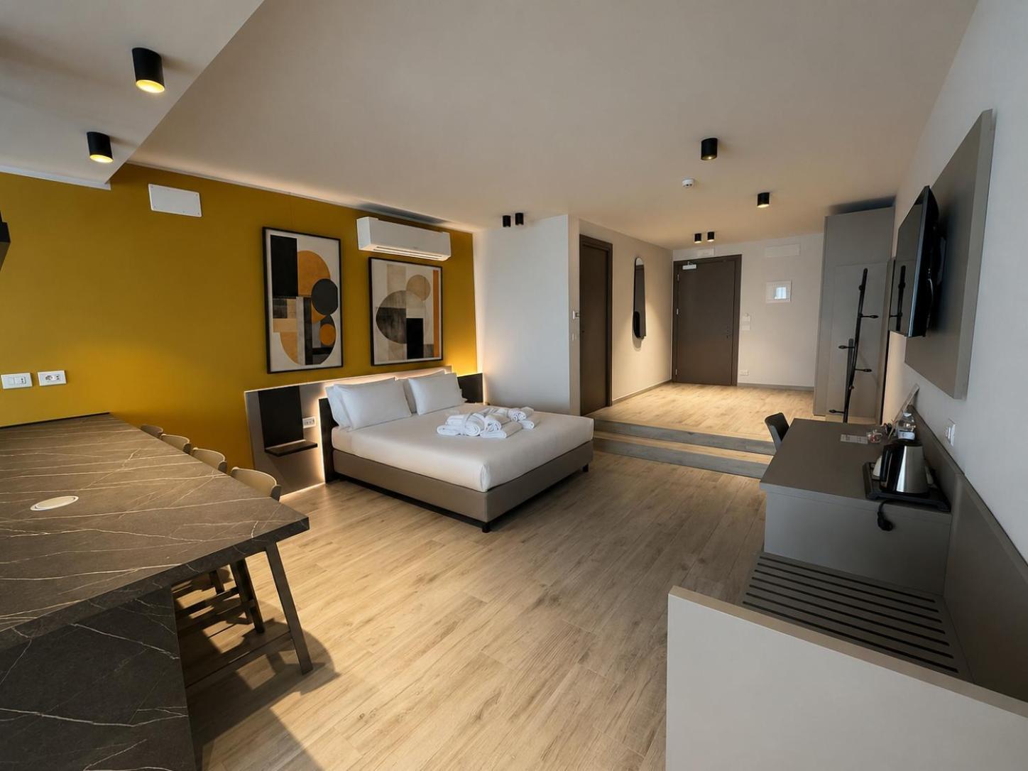 Junior Suite