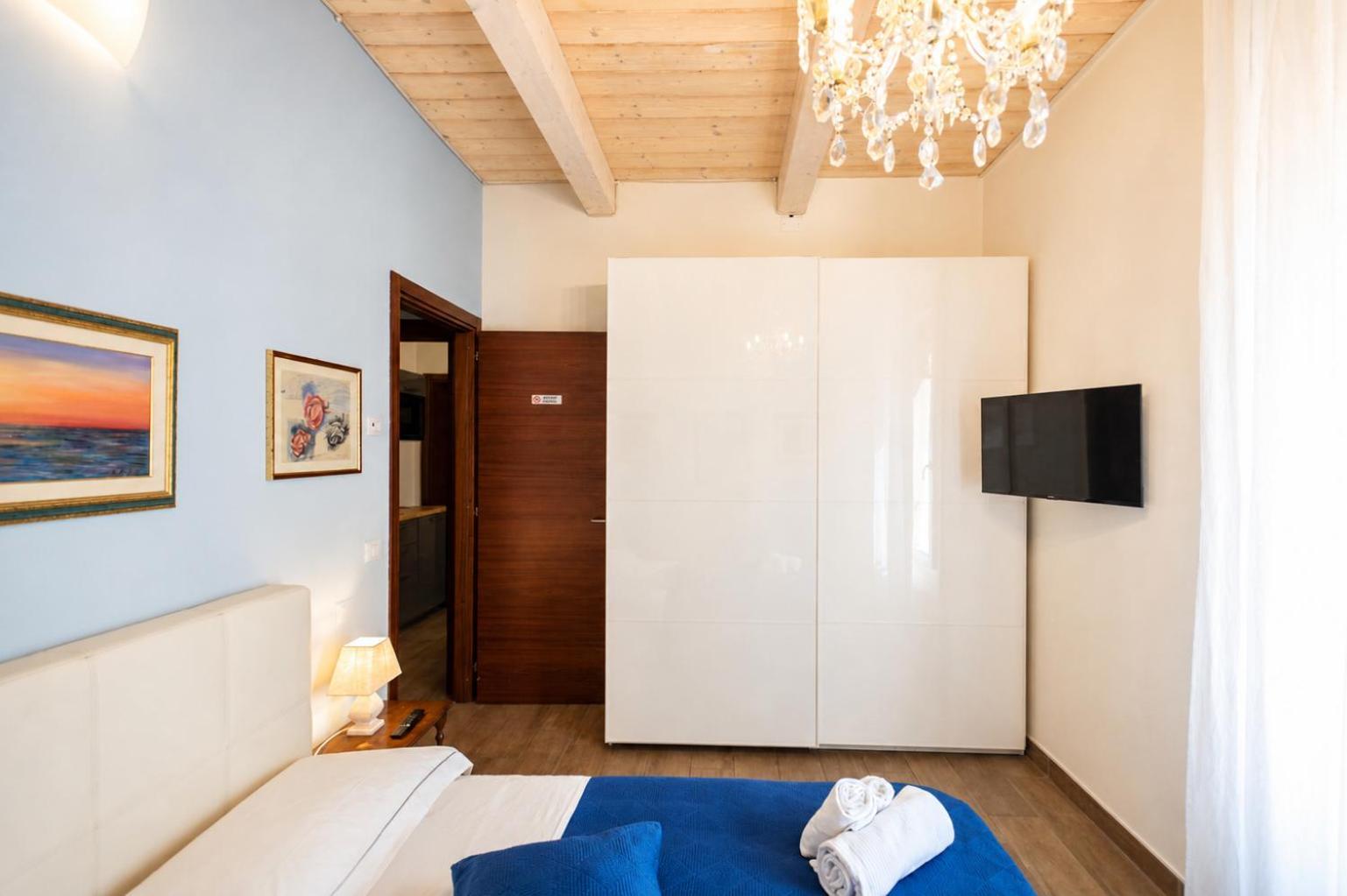 Standard Double Suite