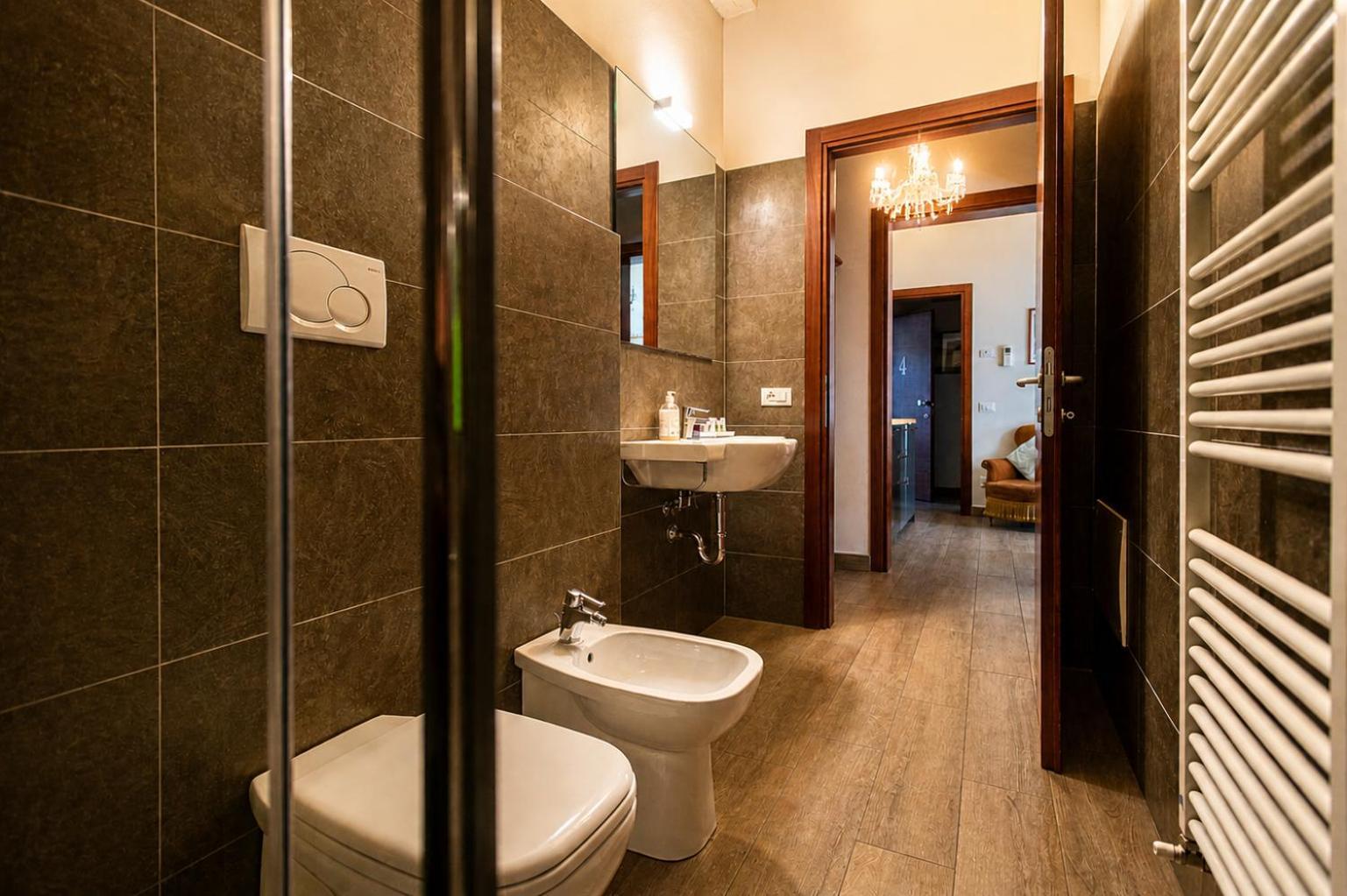 Standard Double Suite