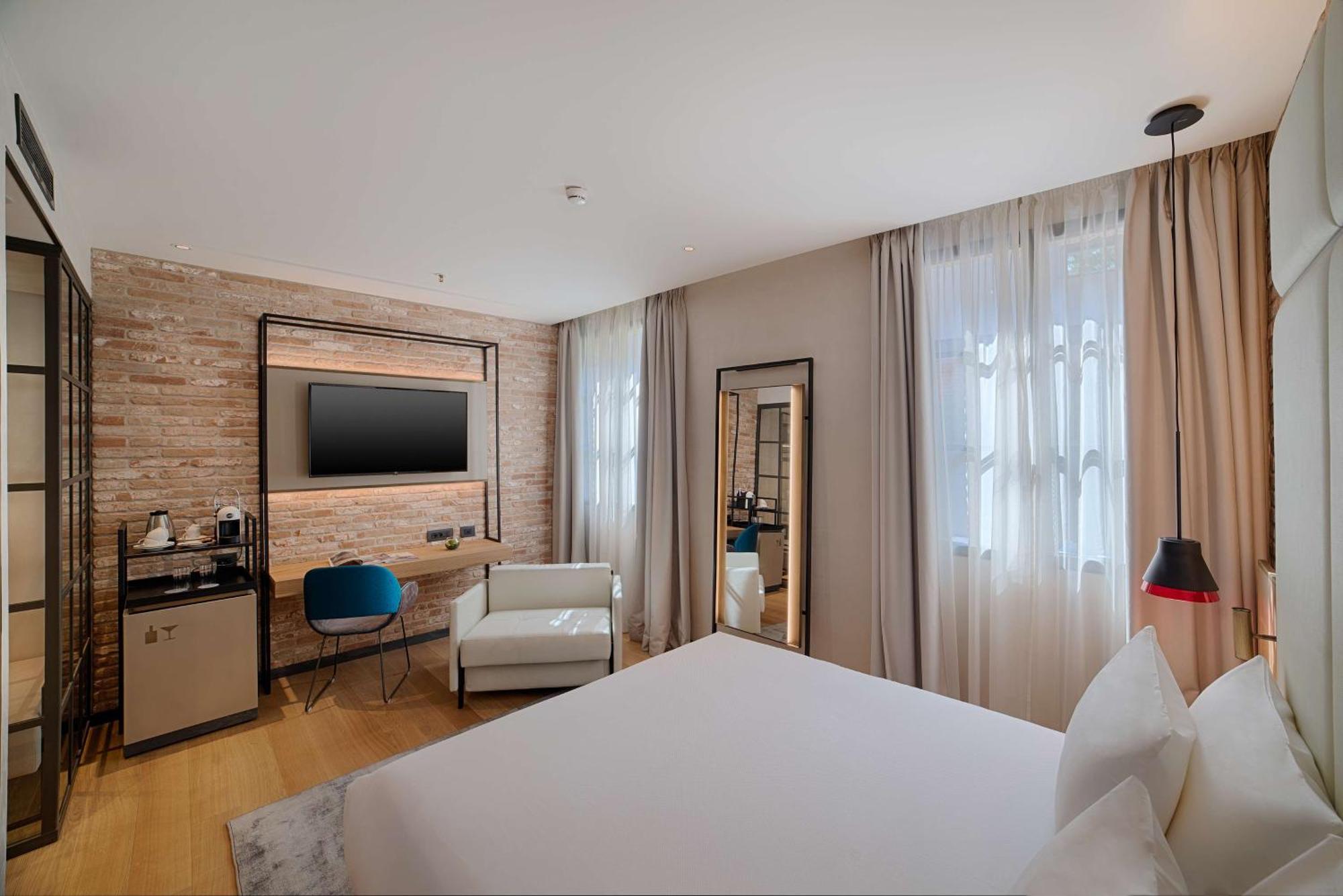 Premium Double Room