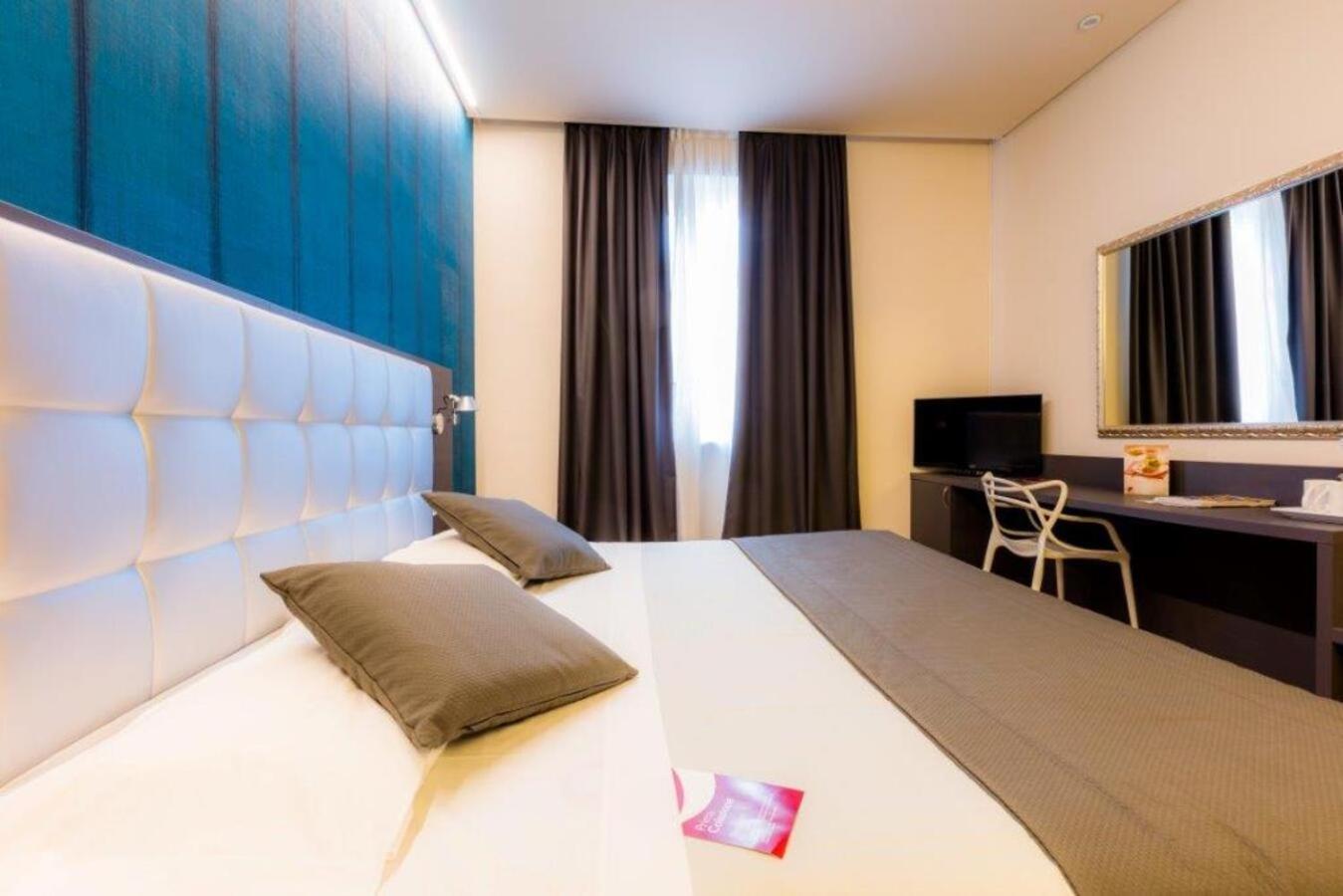 Deluxe Single Room